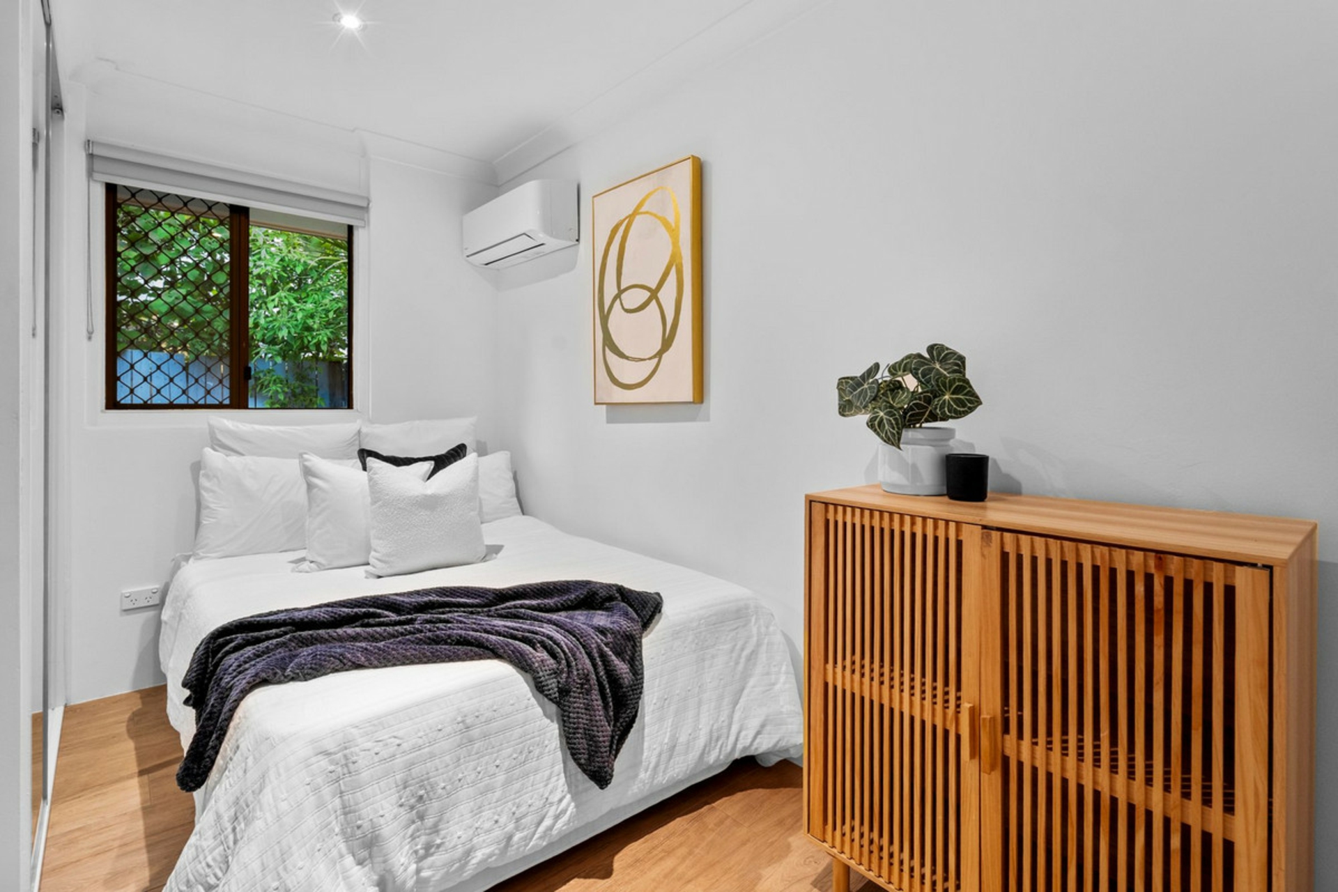 2/15 Park Road, YERONGA