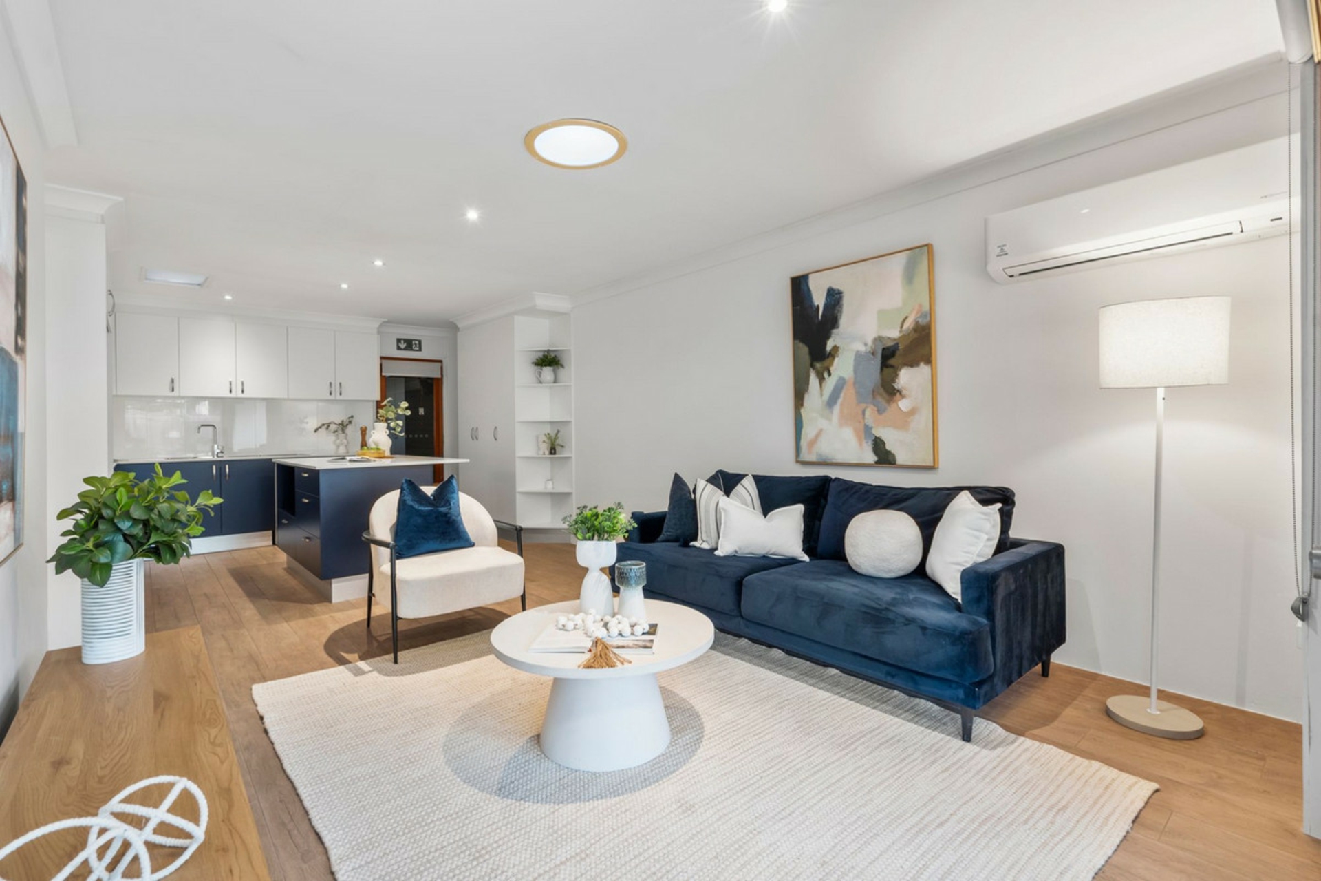 2/15 Park Road, YERONGA