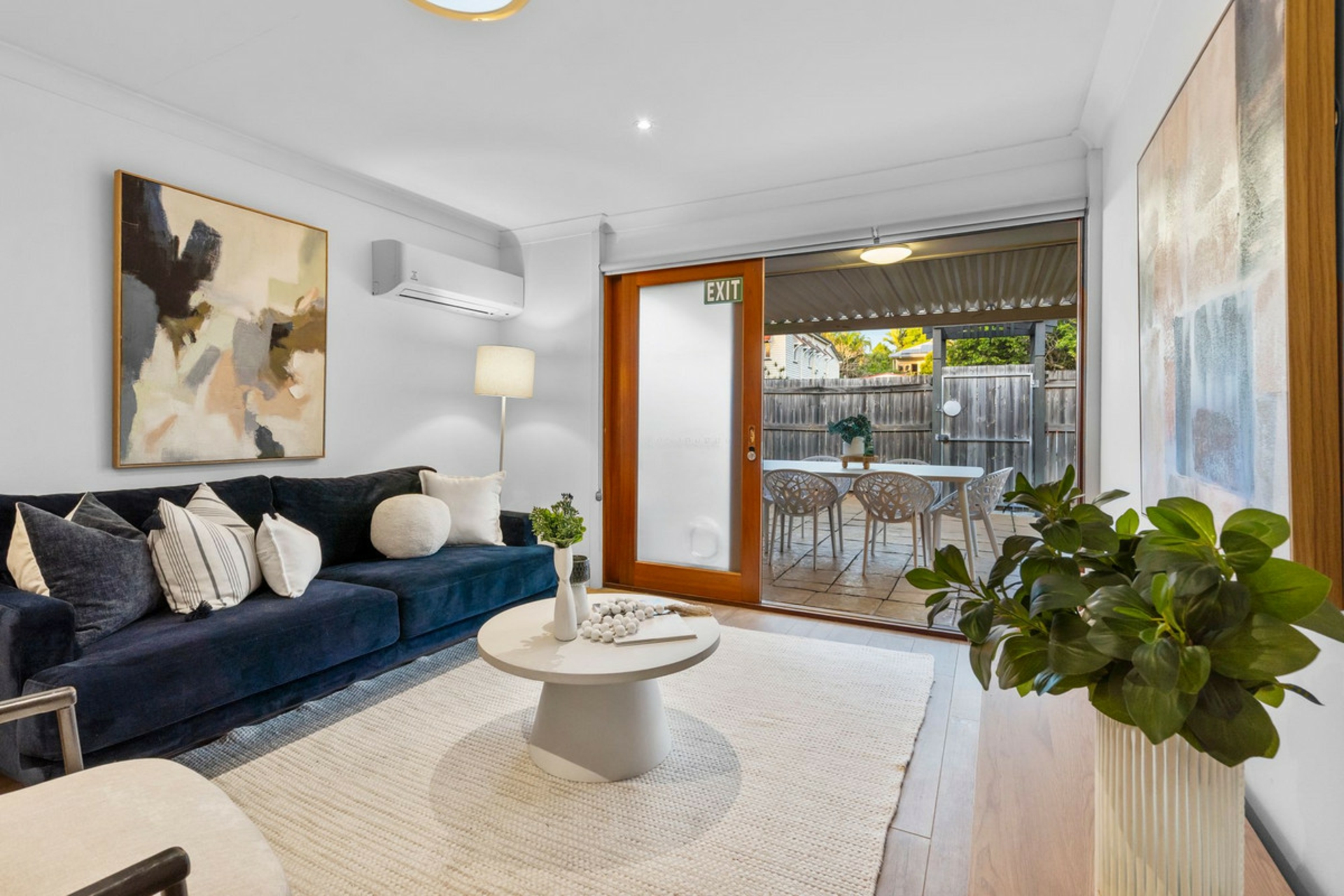 2/15 Park Road, YERONGA