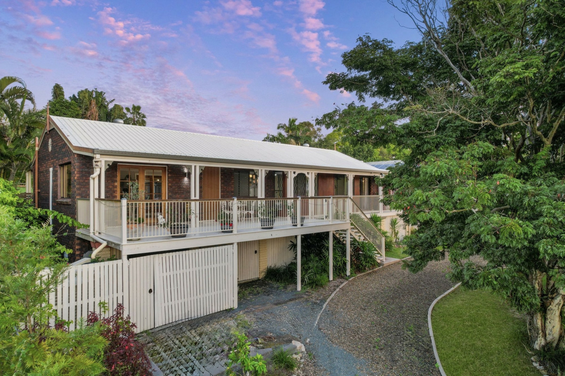 9 Min Min Court, DURACK