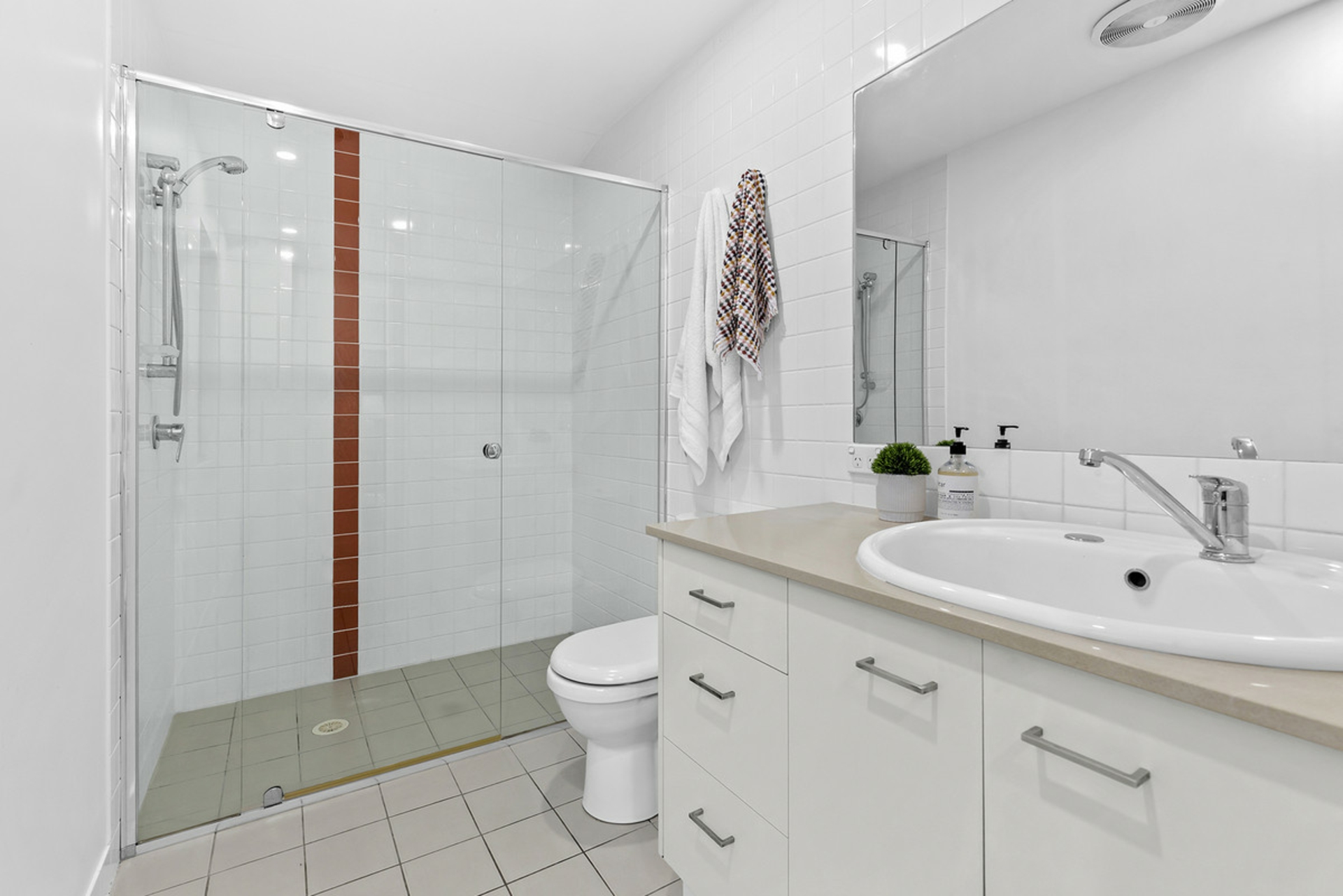 2/39 Moorak Street, TARINGA