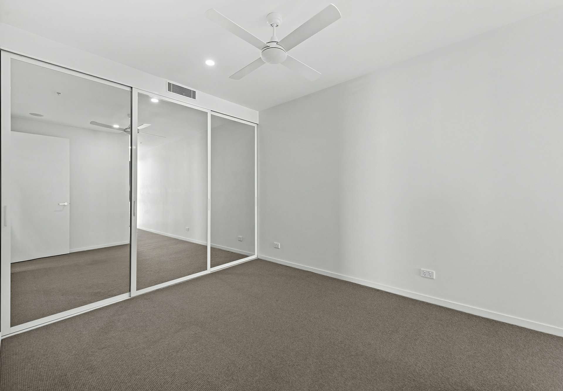 1503/18 Duke Street, KANGAROO POINT