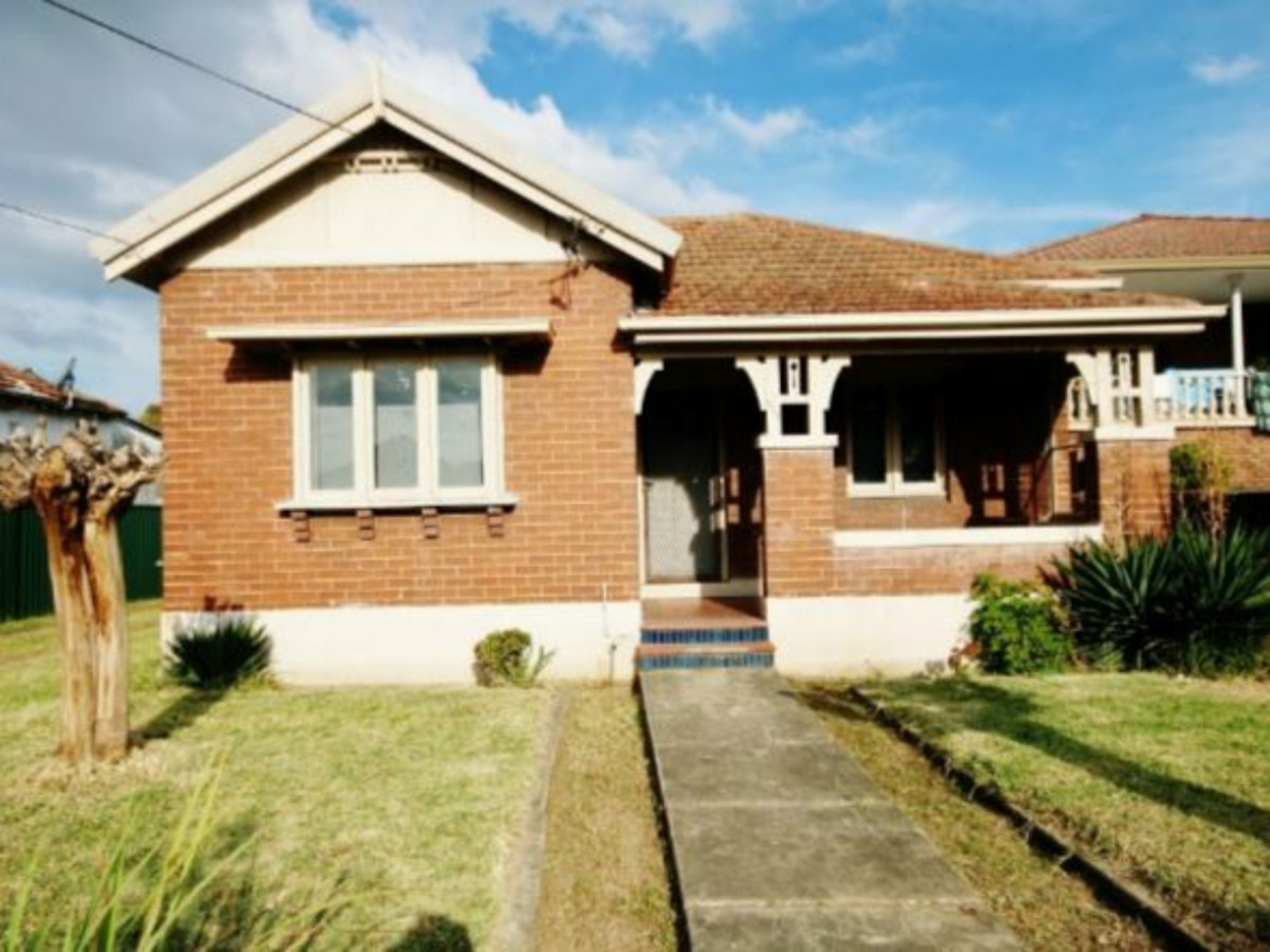 212 Canterbury Road, REVESBY
