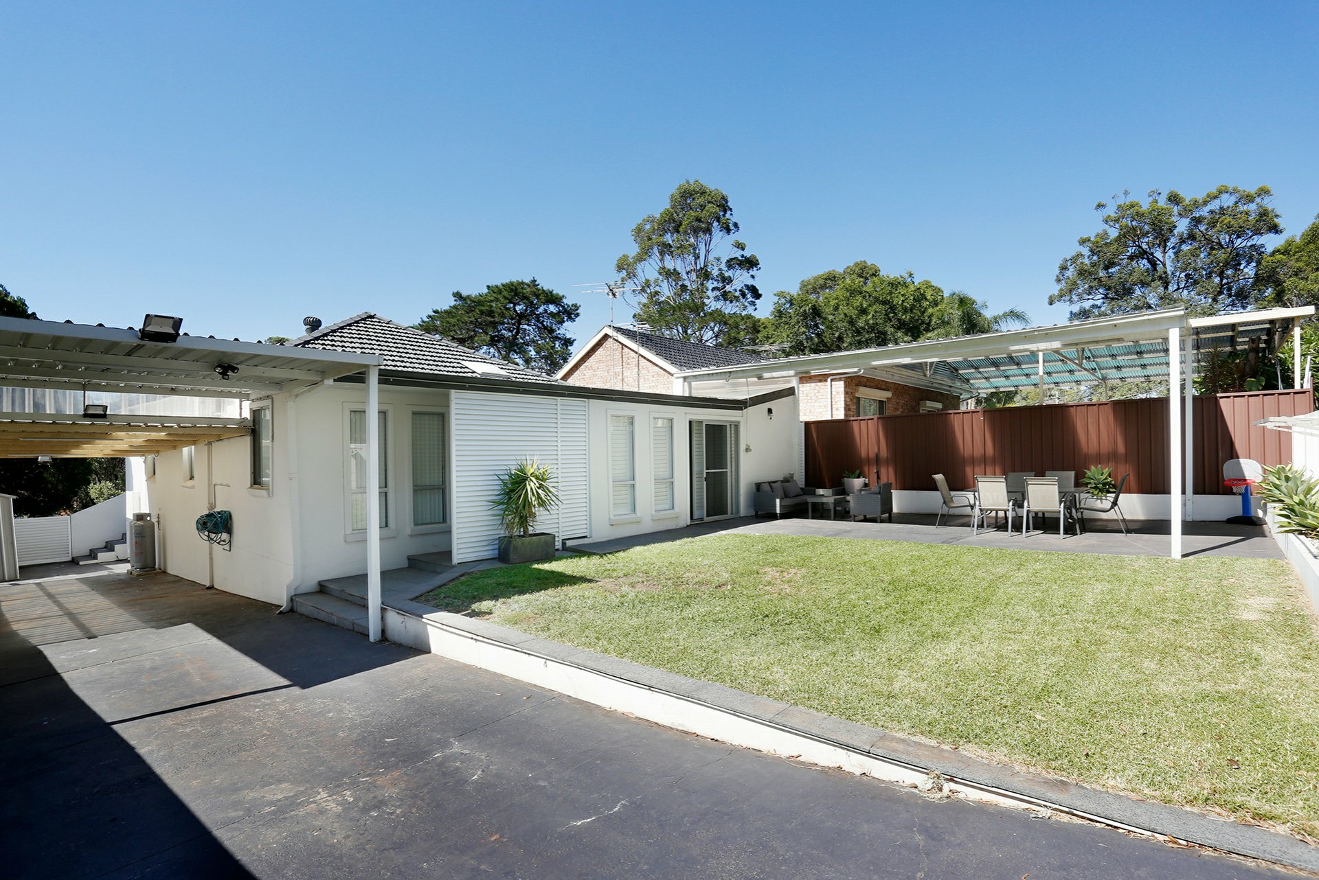 187 Henry Lawson Drive, Georges Hall
