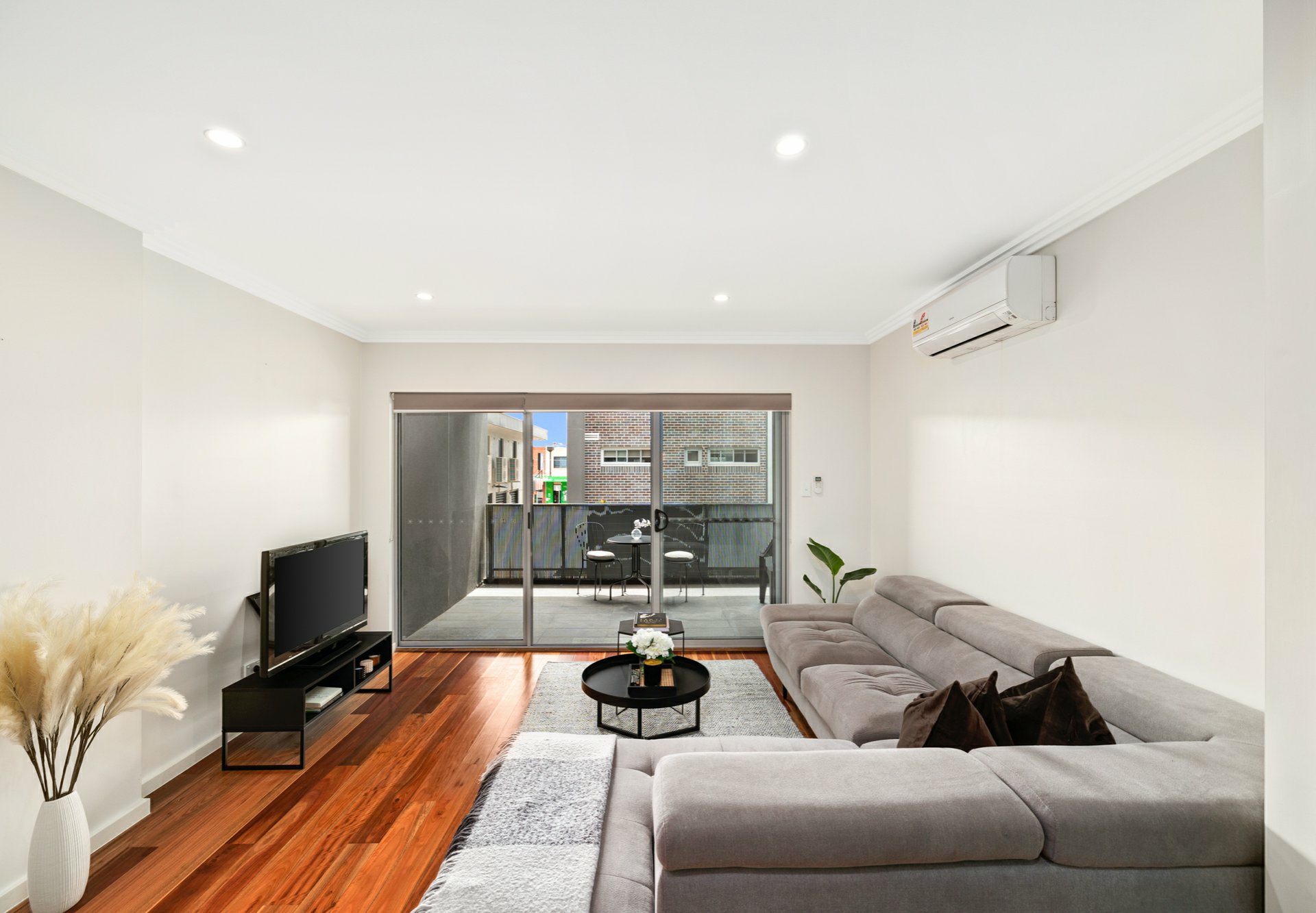 106/17 Maclaurin Avenue, EAST HILLS