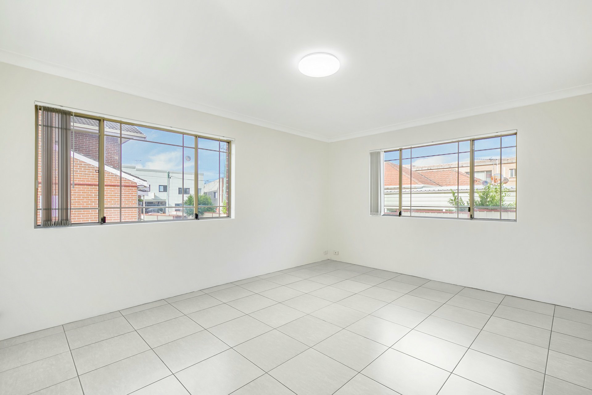 2/90 Highclere Avenue, PUNCHBOWL