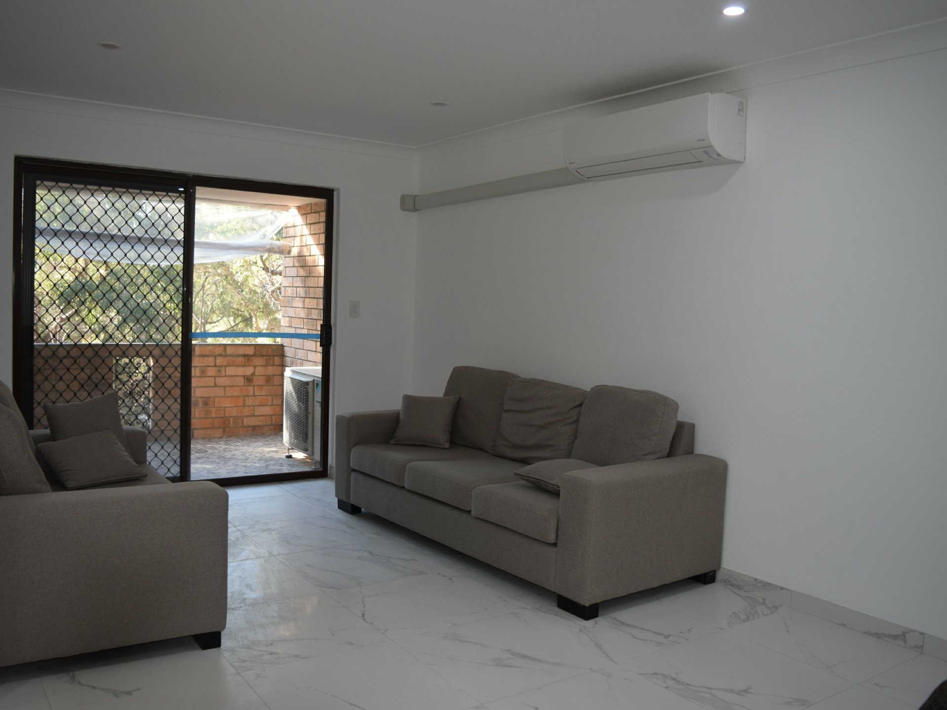 37/8-12 HIXSON STREET, BANKSTOWN