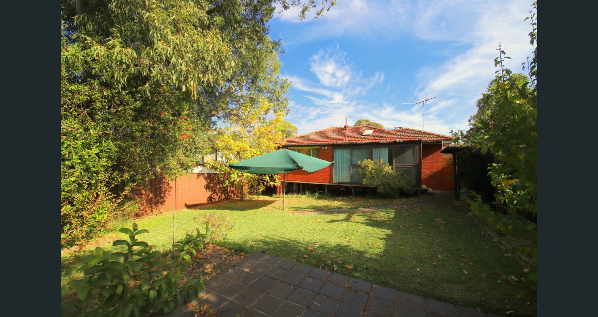 2 Cumberland Avenue, GEORGES HALL