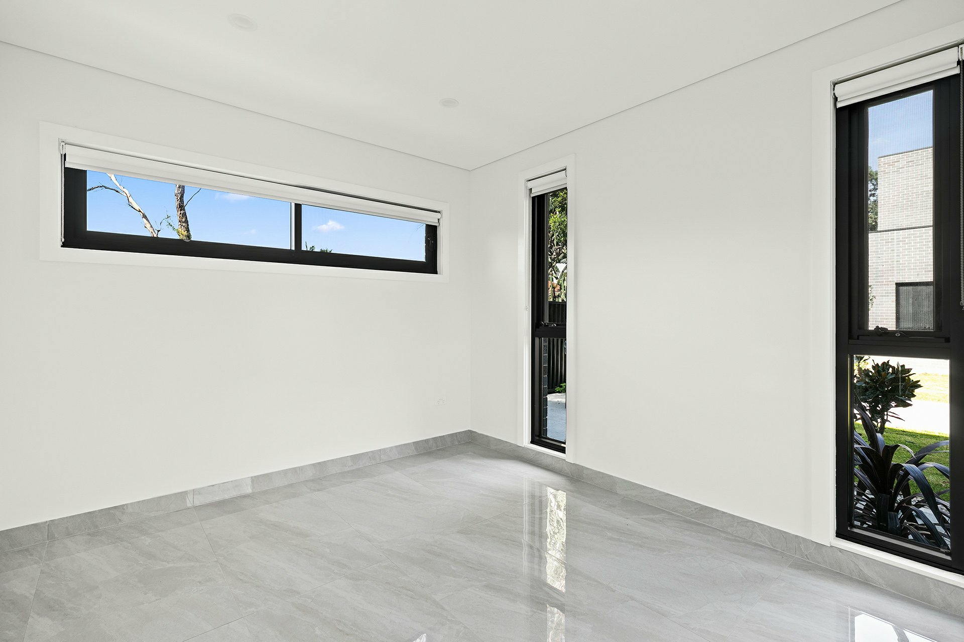 Granny Flat 2/231 Henry Lawson Drive, GEORGES HALL