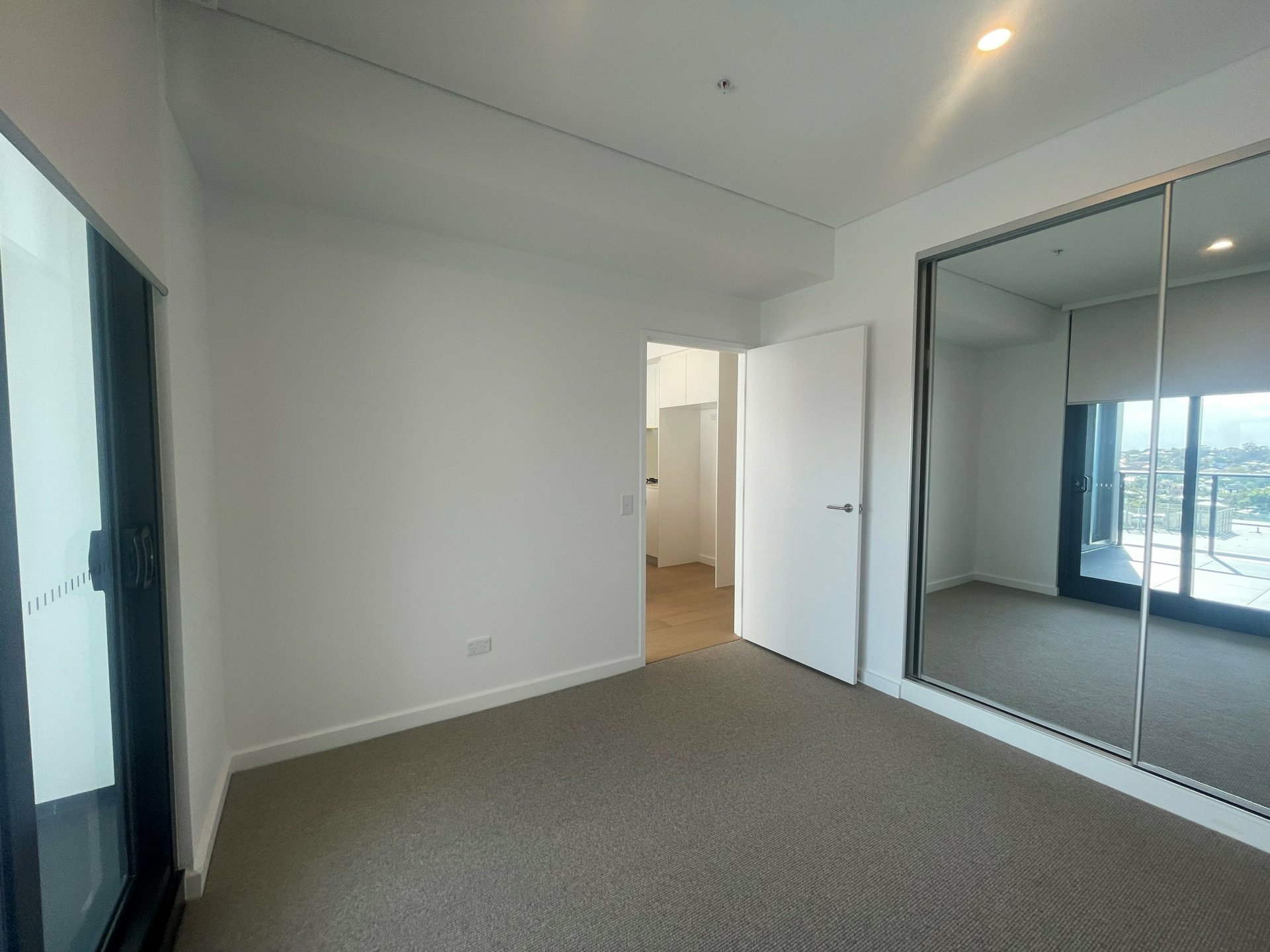 36 Kitchener Parade, BANKSTOWN