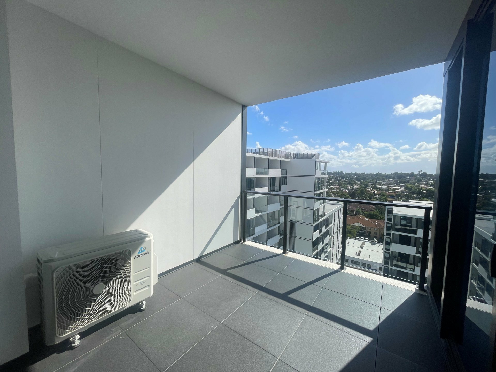 36 Kitchener Parade, BANKSTOWN