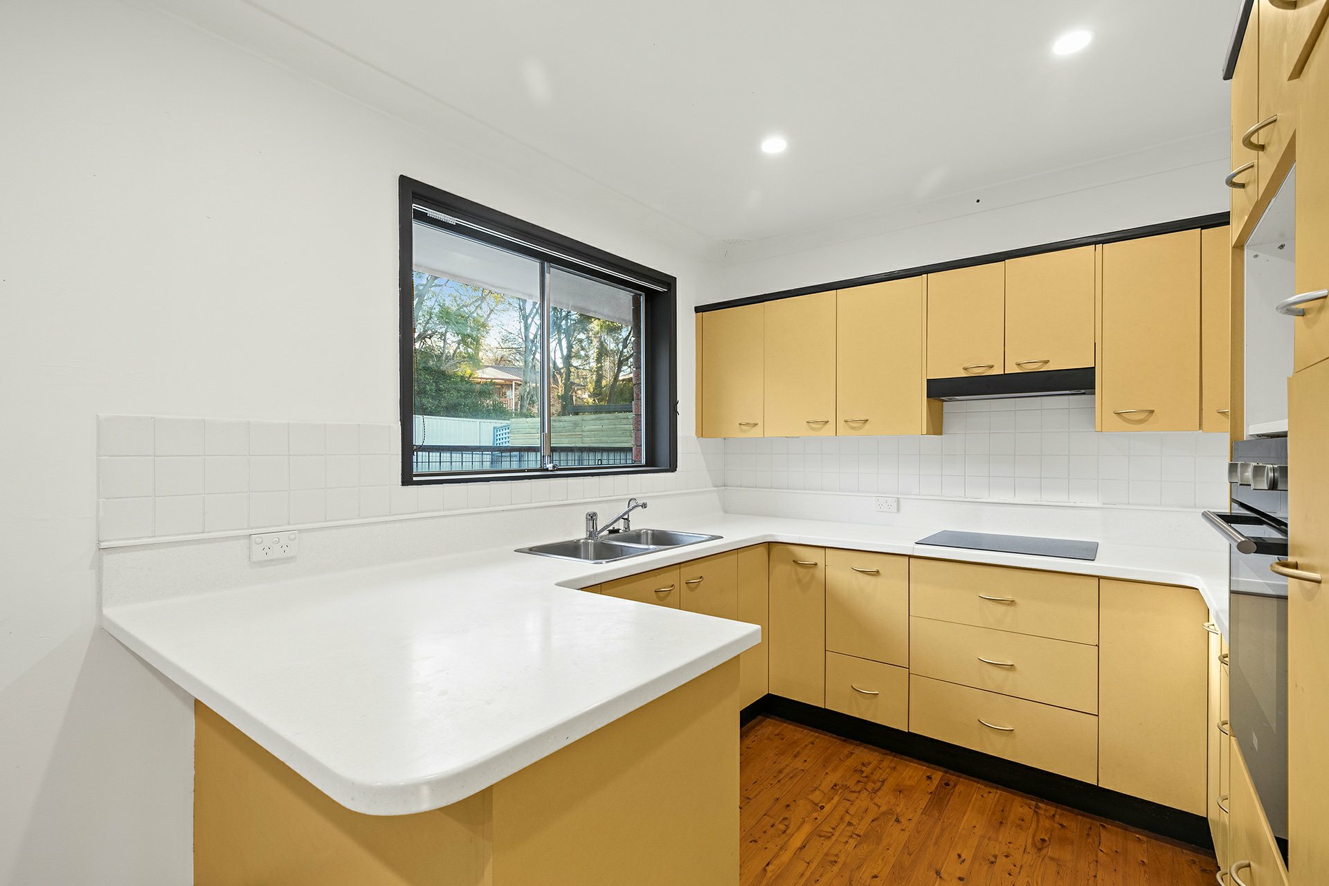 62 Caroline Crescent, GEORGES HALL