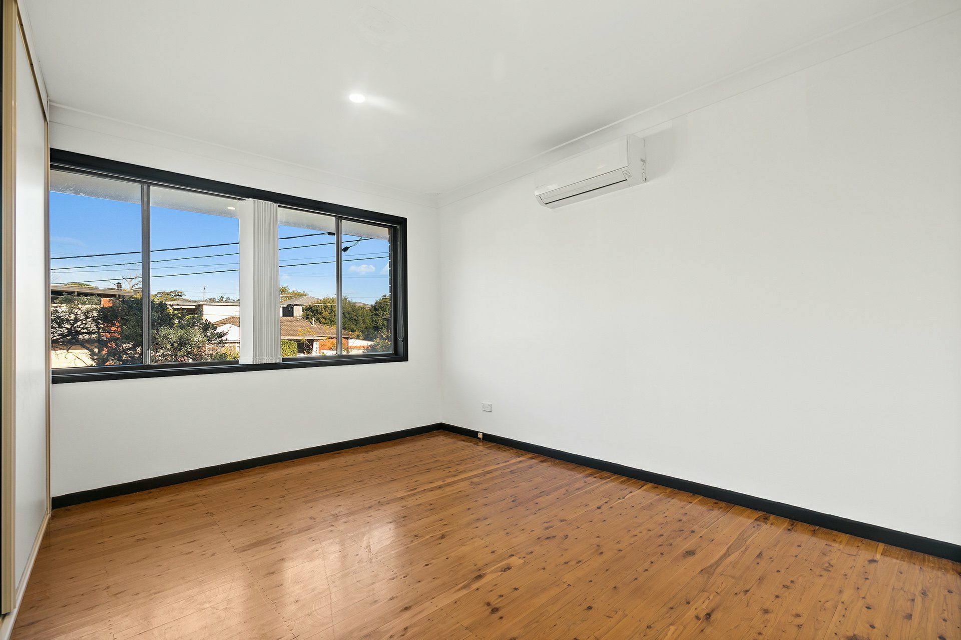 62 Caroline Crescent, GEORGES HALL