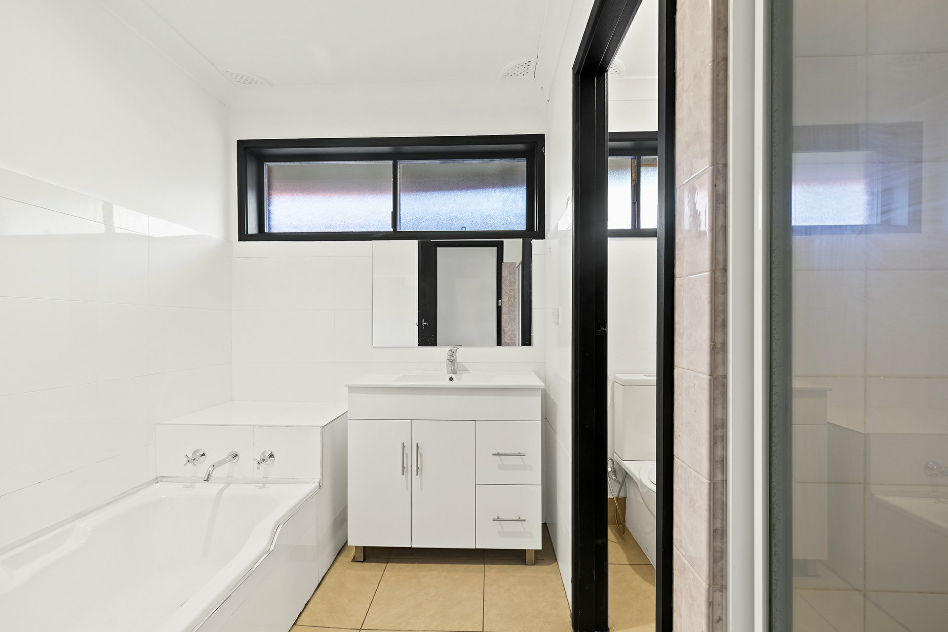 62 Caroline Crescent, GEORGES HALL