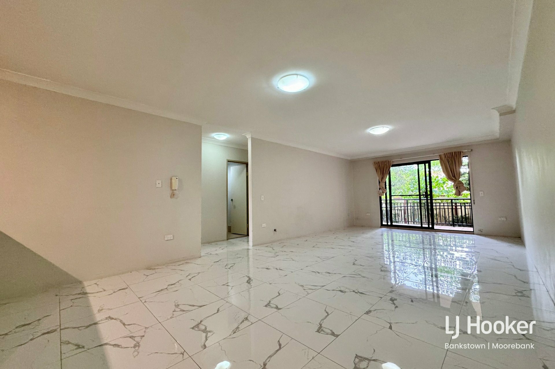 3/8-10 Melanie Street, BANKSTOWN