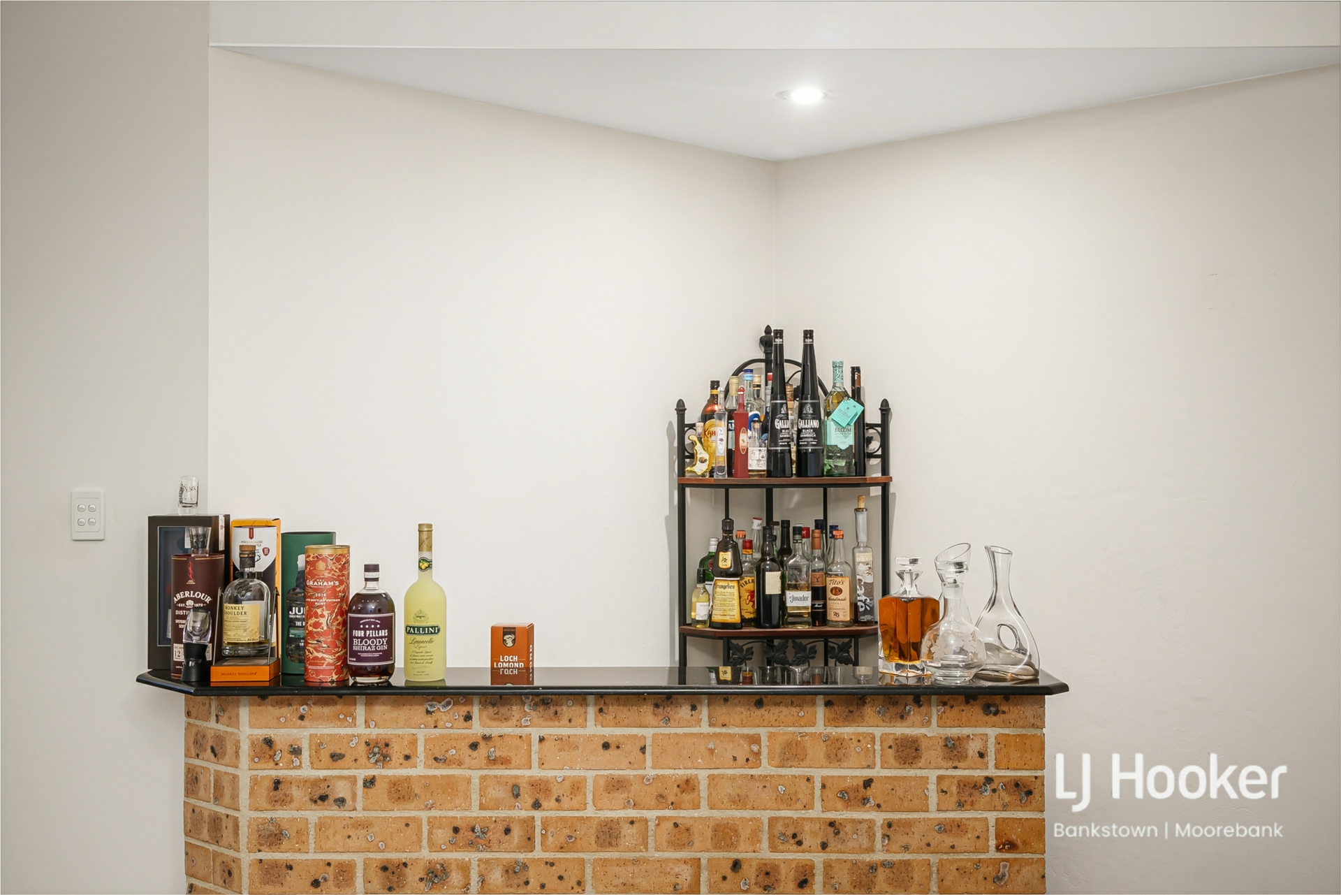 27 Ancura Court, WATTLE GROVE