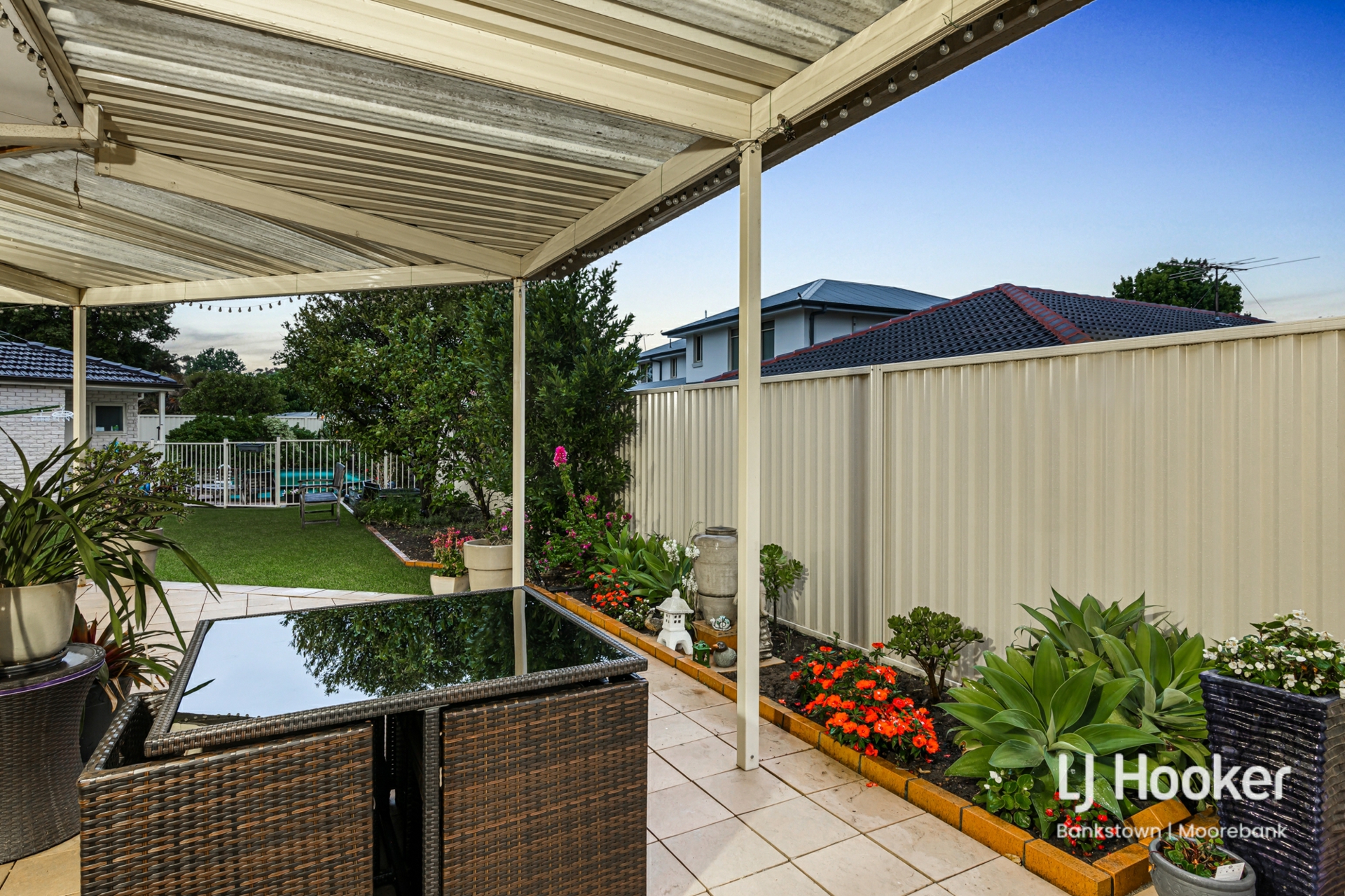 27 Ancura Court, WATTLE GROVE