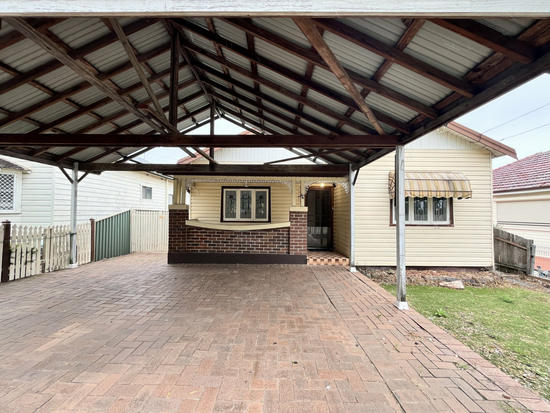 14 Farnell Rd, YAGOONA