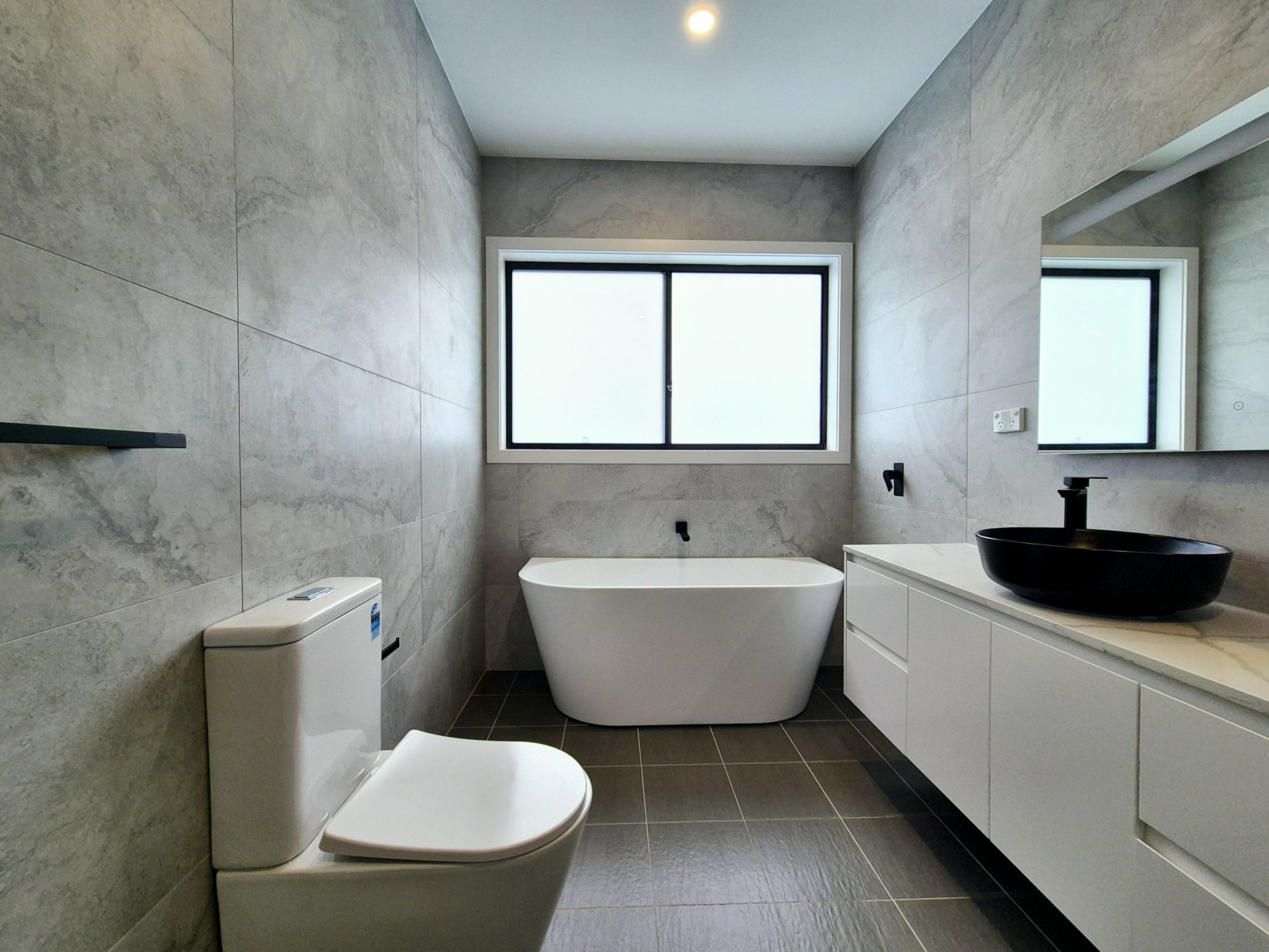 13 Farrell Road — photo 9 of 12