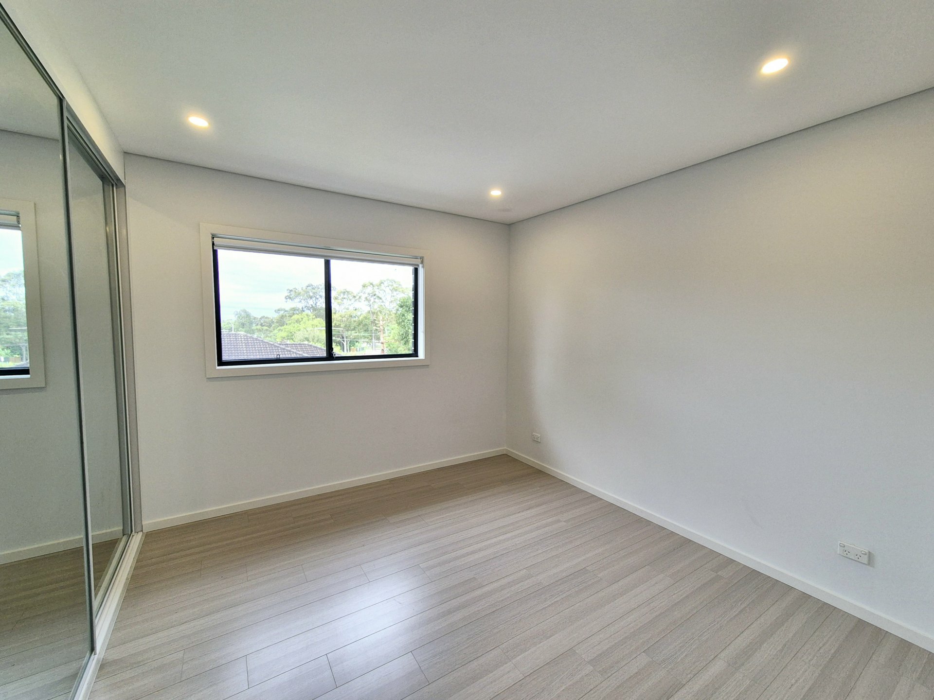 13 Farrell Road — photo 10 of 12