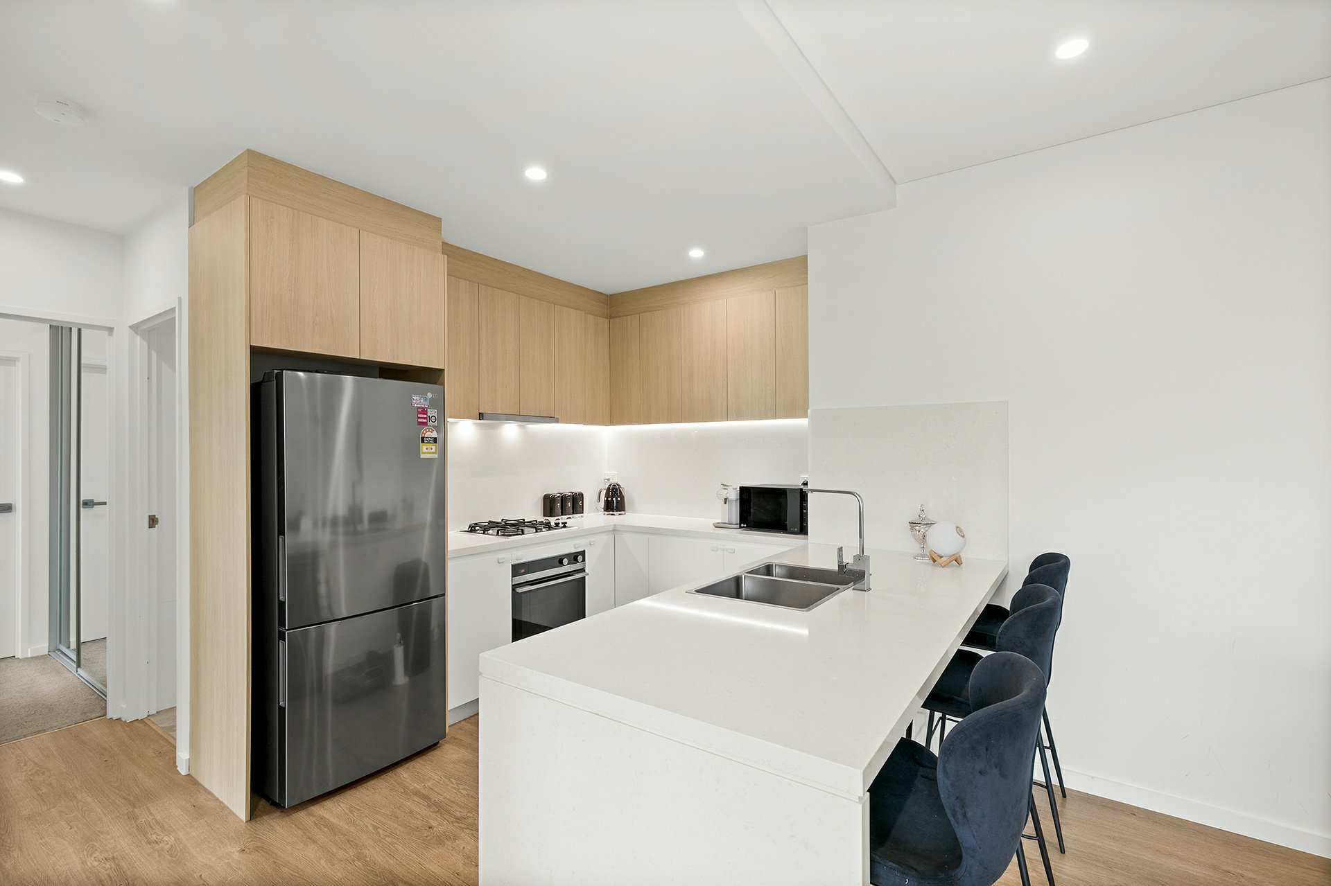 205/37 Leonard Street — photo 3 of 10