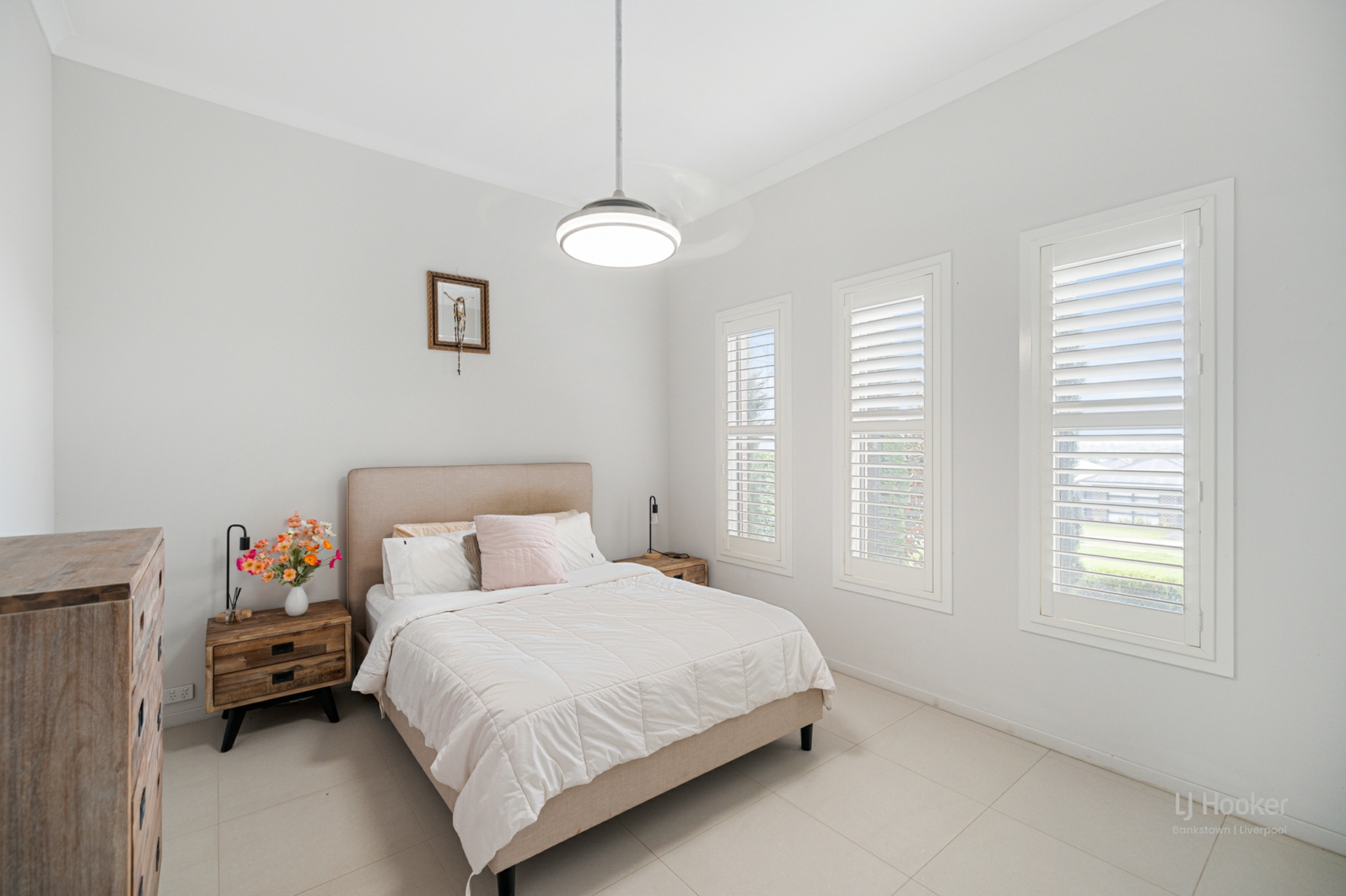 6 Price Ridge, LEPPINGTON