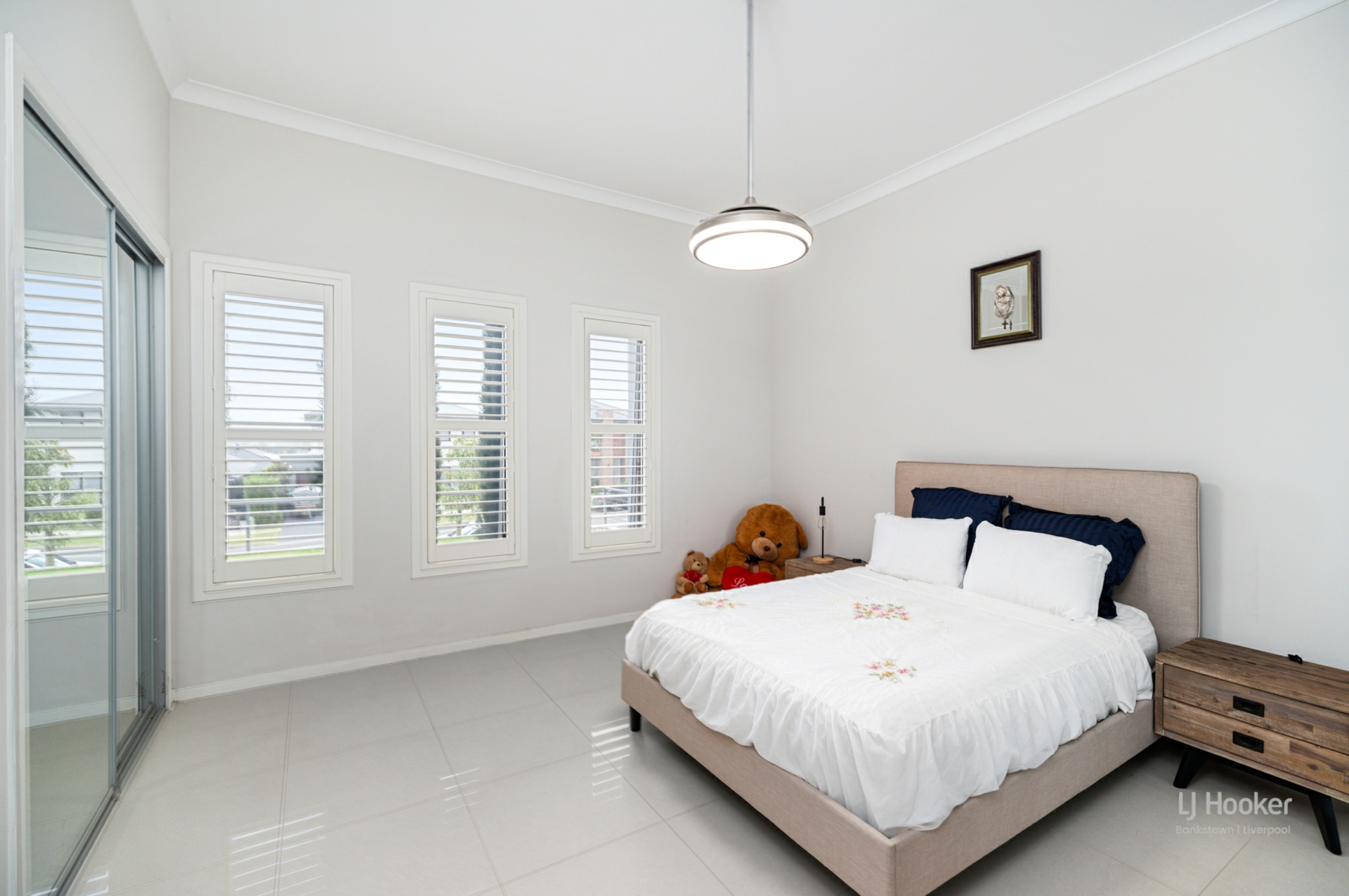 6 Price Ridge, LEPPINGTON