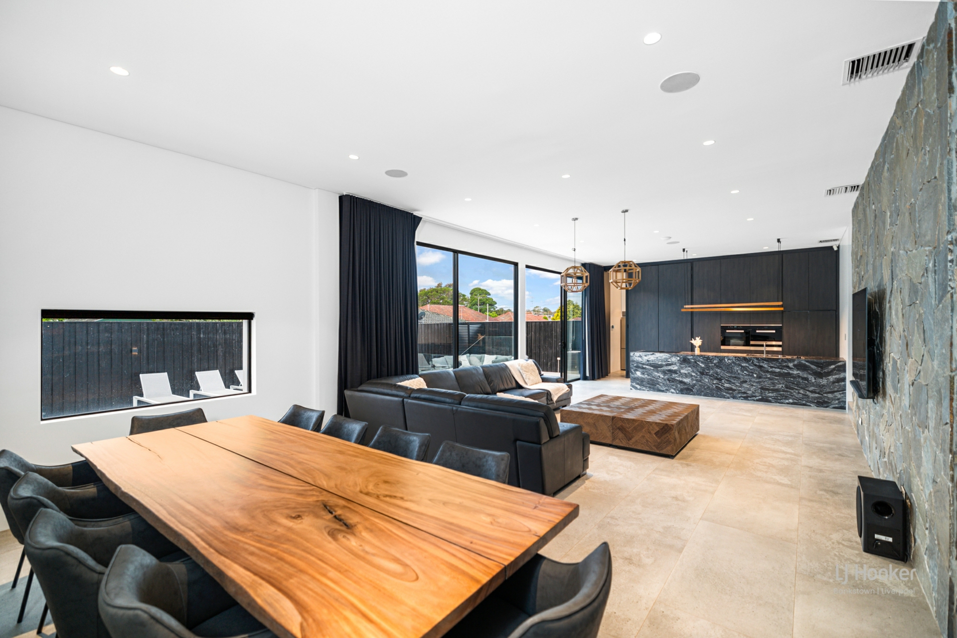 10 Lilydale Avenue, PEAKHURST