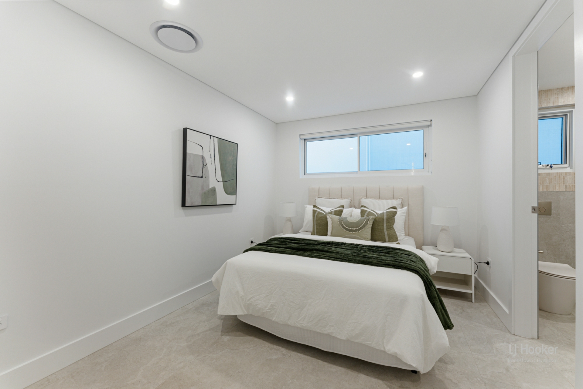 44 Dutton Street, BANKSTOWN