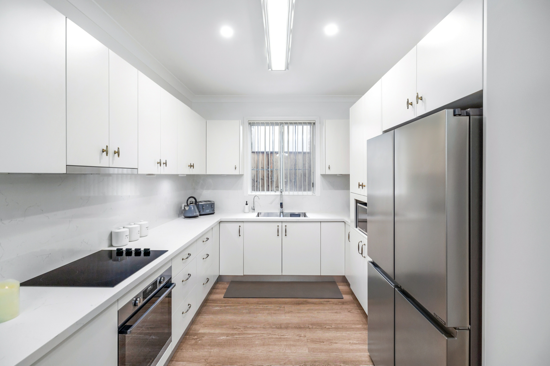 6 The Avenue, HURLSTONE PARK