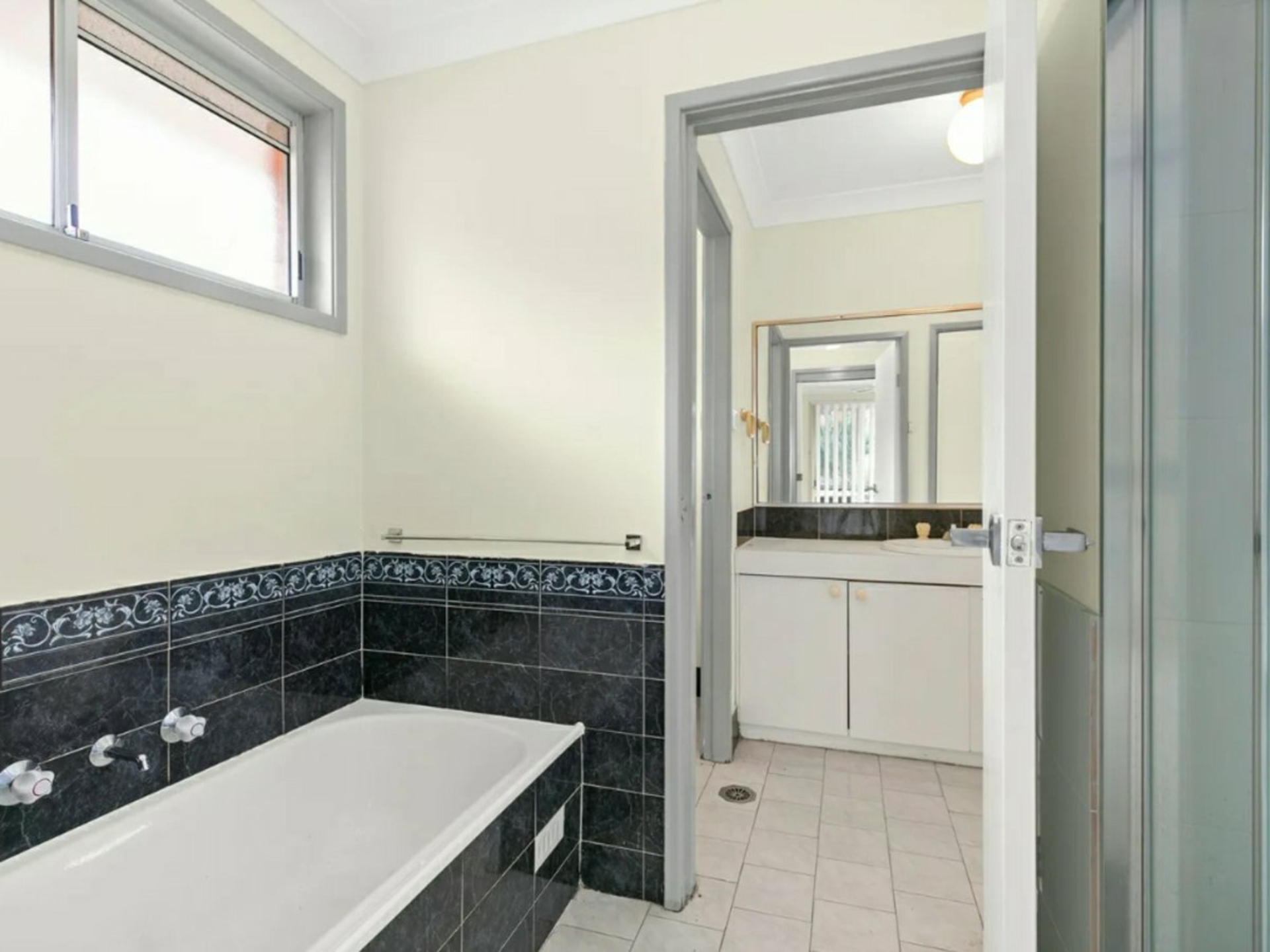 87 Gould Road,, EAGLE VALE