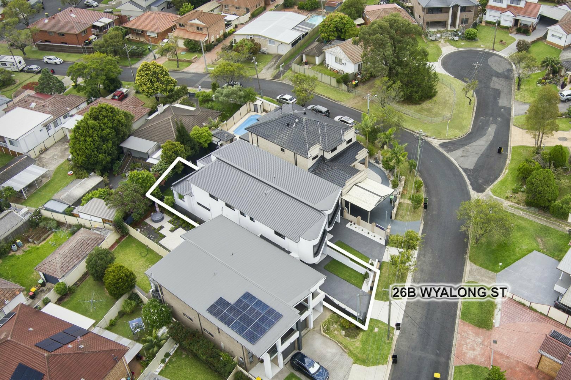 26B Wyalong Street — photo 11 of 13