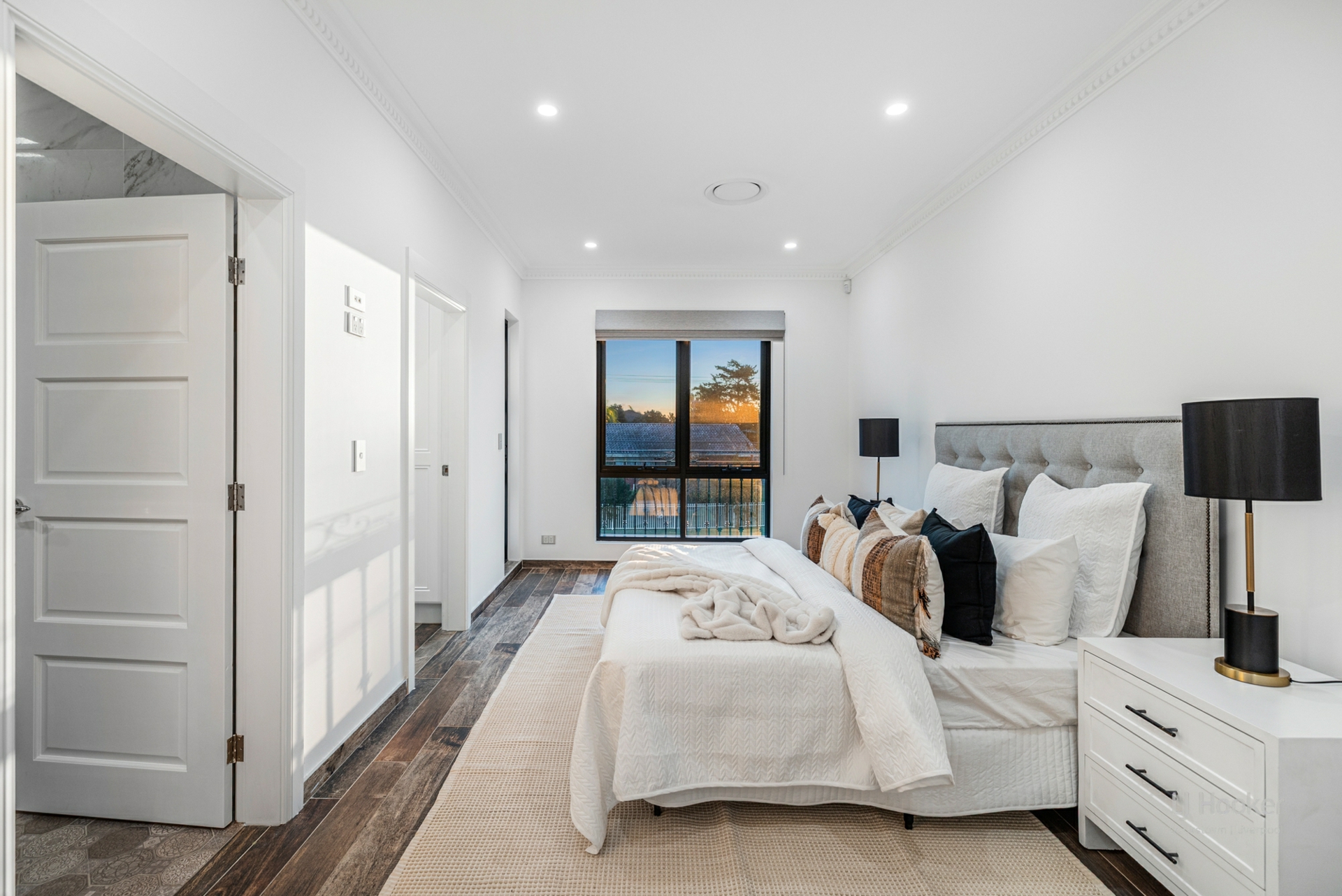 31 Templeton Crescent, MOOREBANK