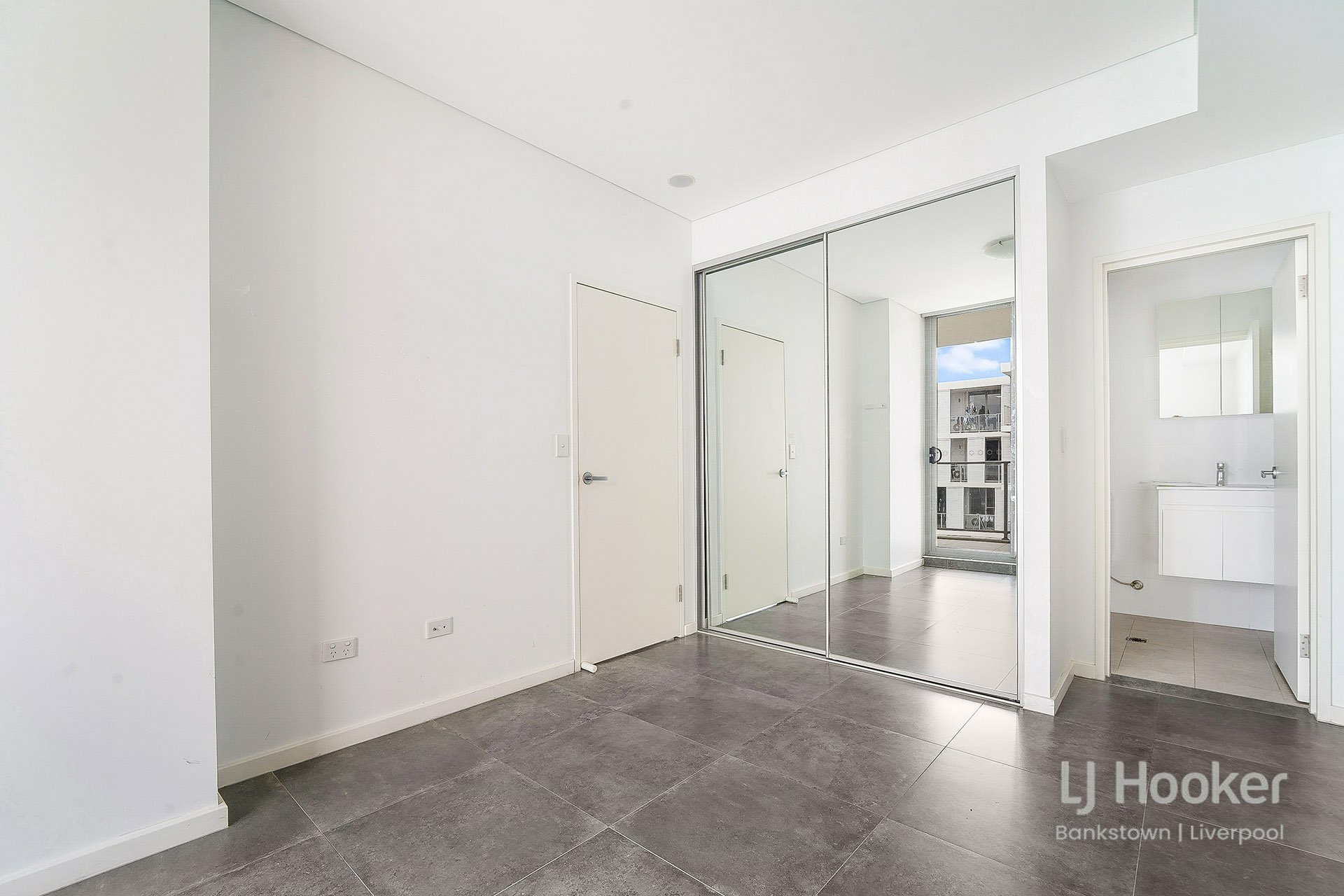 Apartment A703/15 SHEPHERD STREET — photo 3 of 6