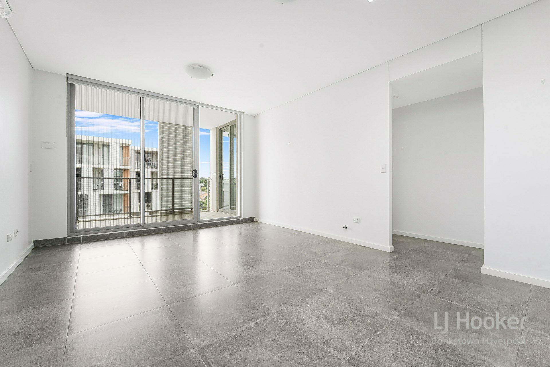 Apartment A703/15 SHEPHERD STREET — photo 4 of 6