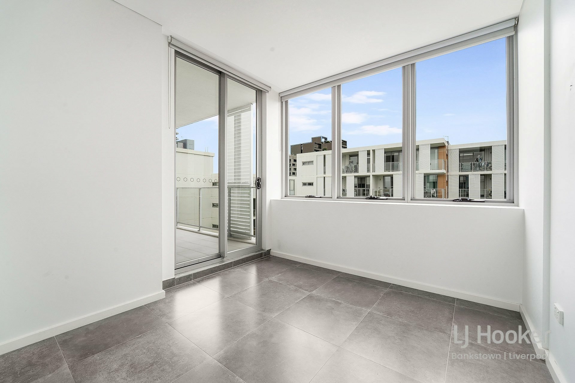 Apartment A703/15 SHEPHERD STREET — photo 5 of 6
