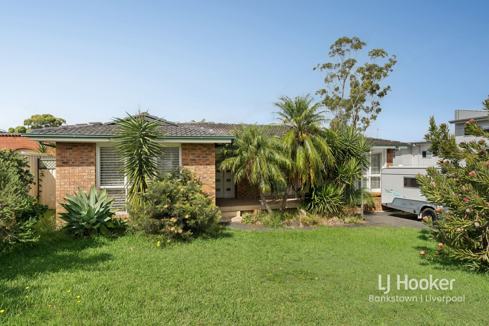 6 Goldfinch Street — photo 4 of 11