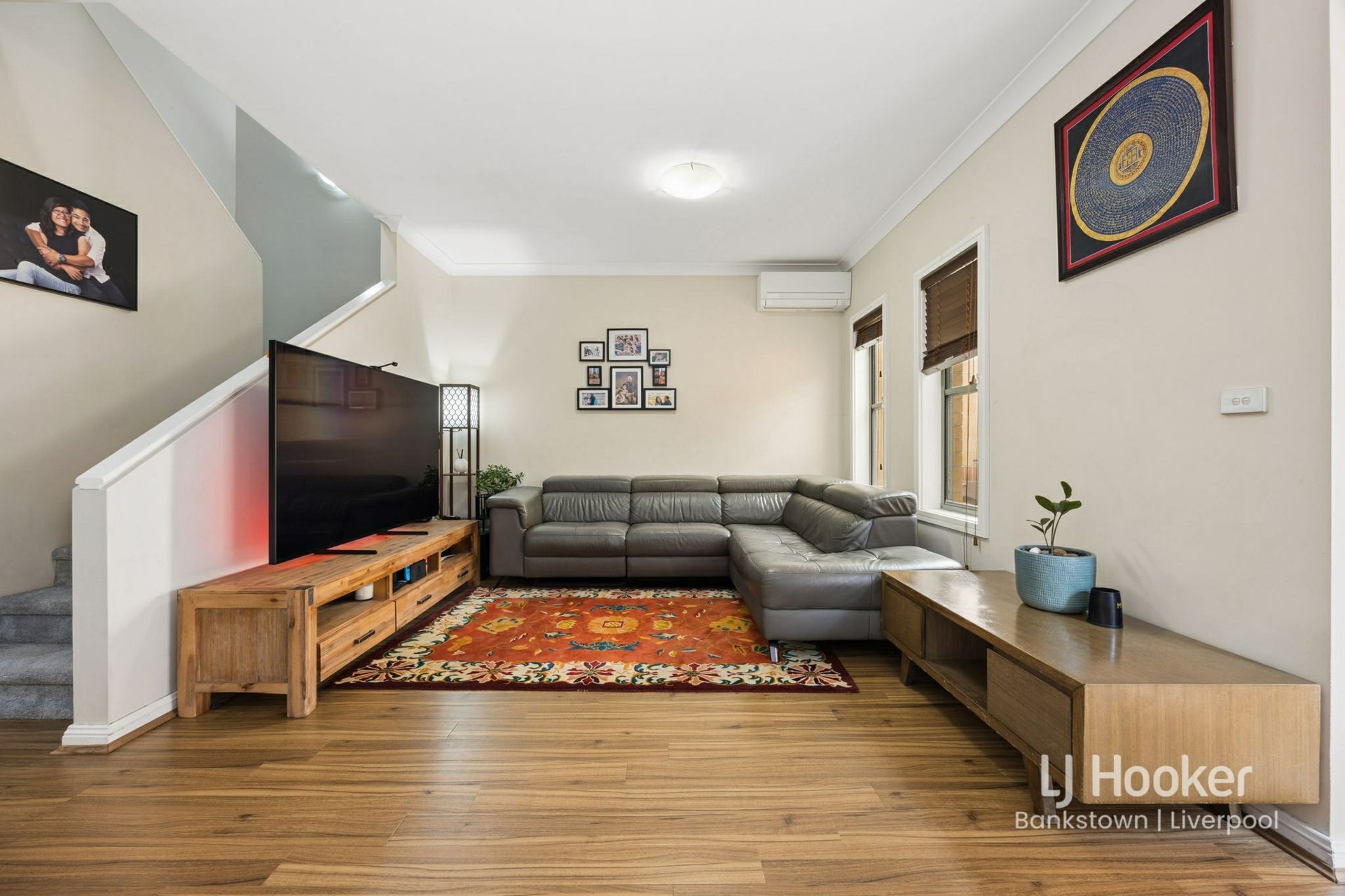 14/20 Continua Court — photo 2 of 17