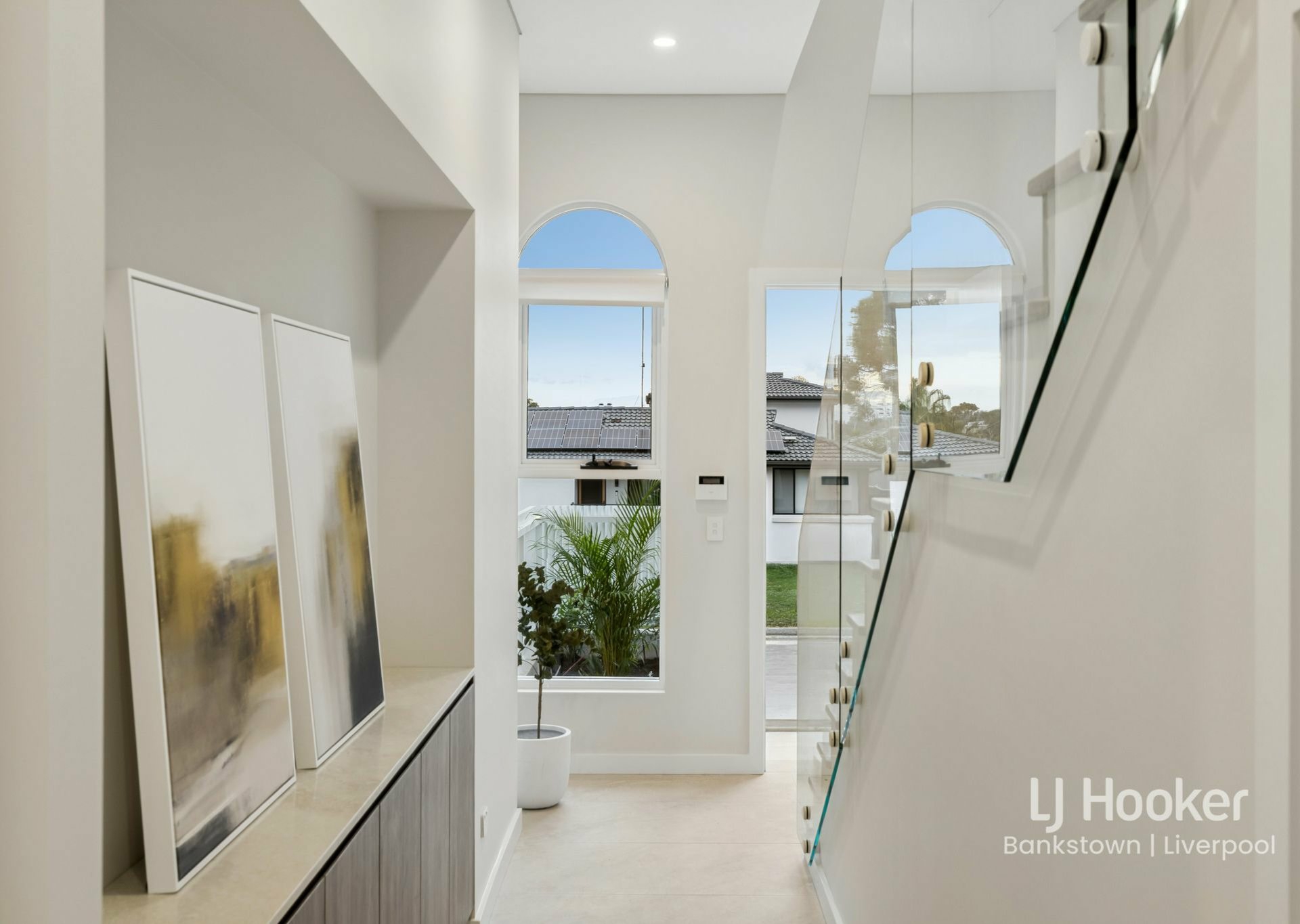 5B Jack O'Sullivan Road — photo 2 of 15