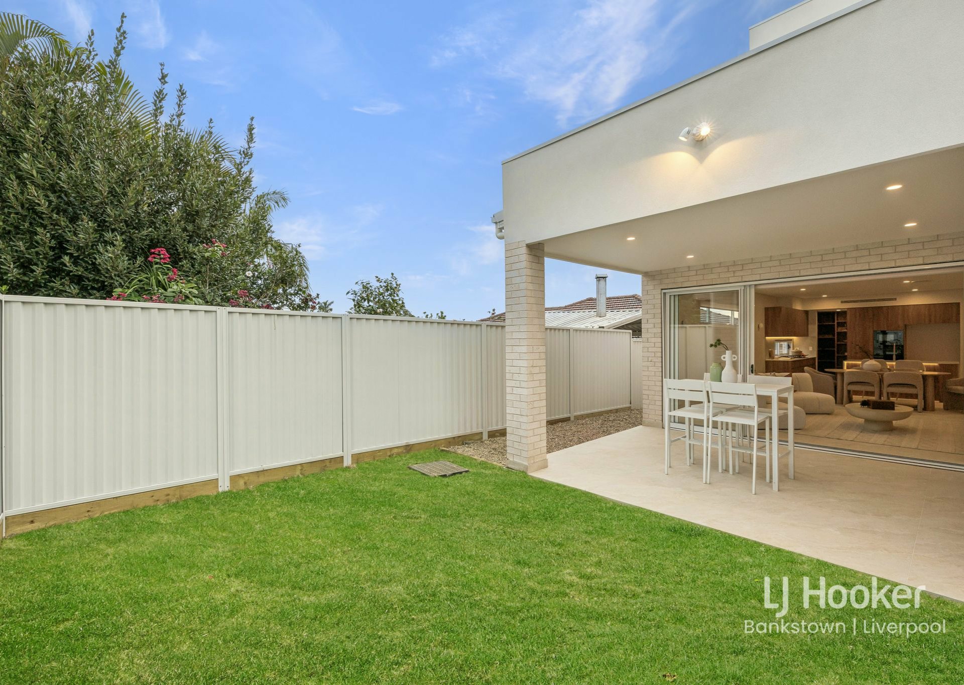 5B Jack O'Sullivan Road — photo 9 of 15