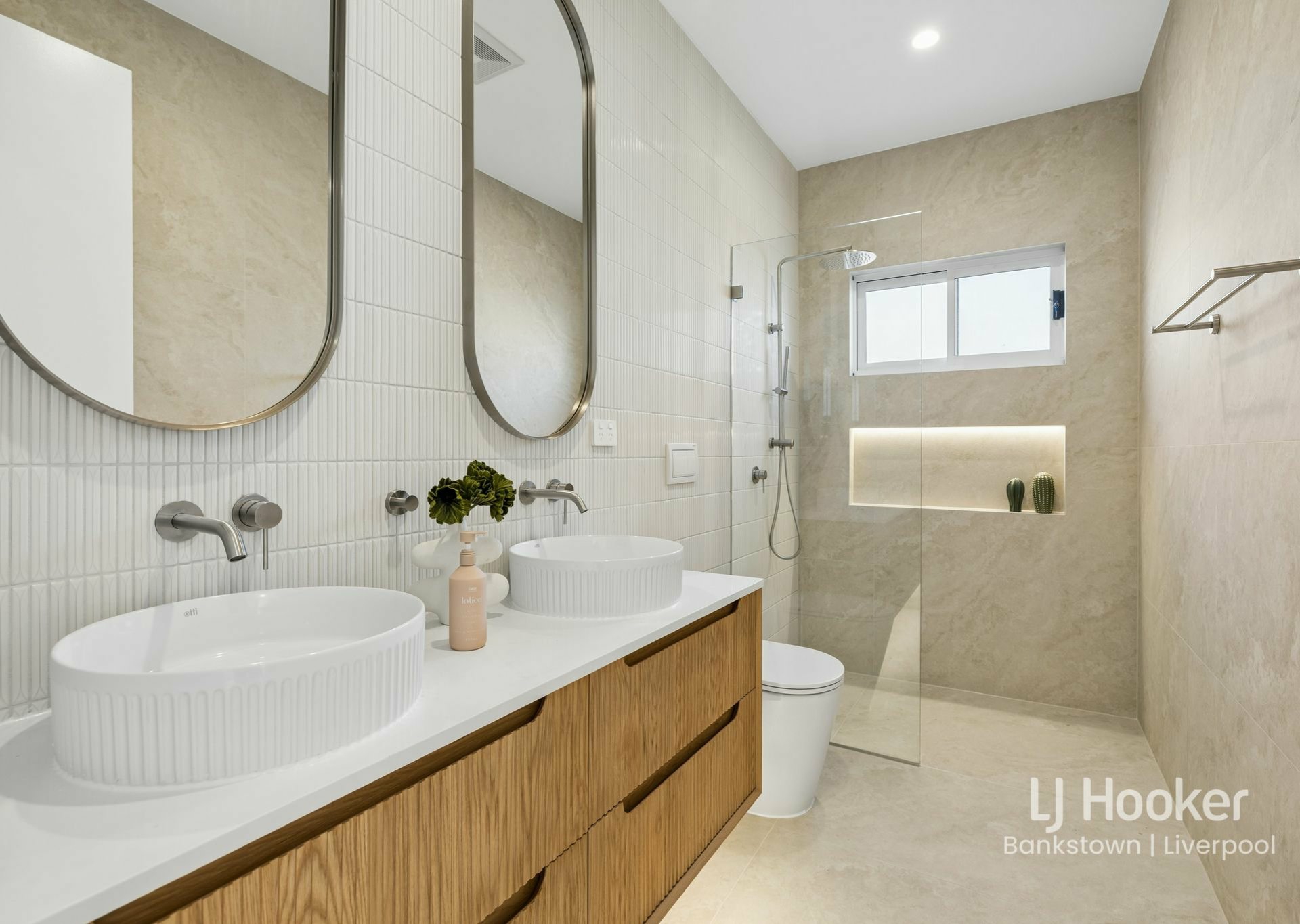 5B Jack O'Sullivan Road — photo 14 of 15