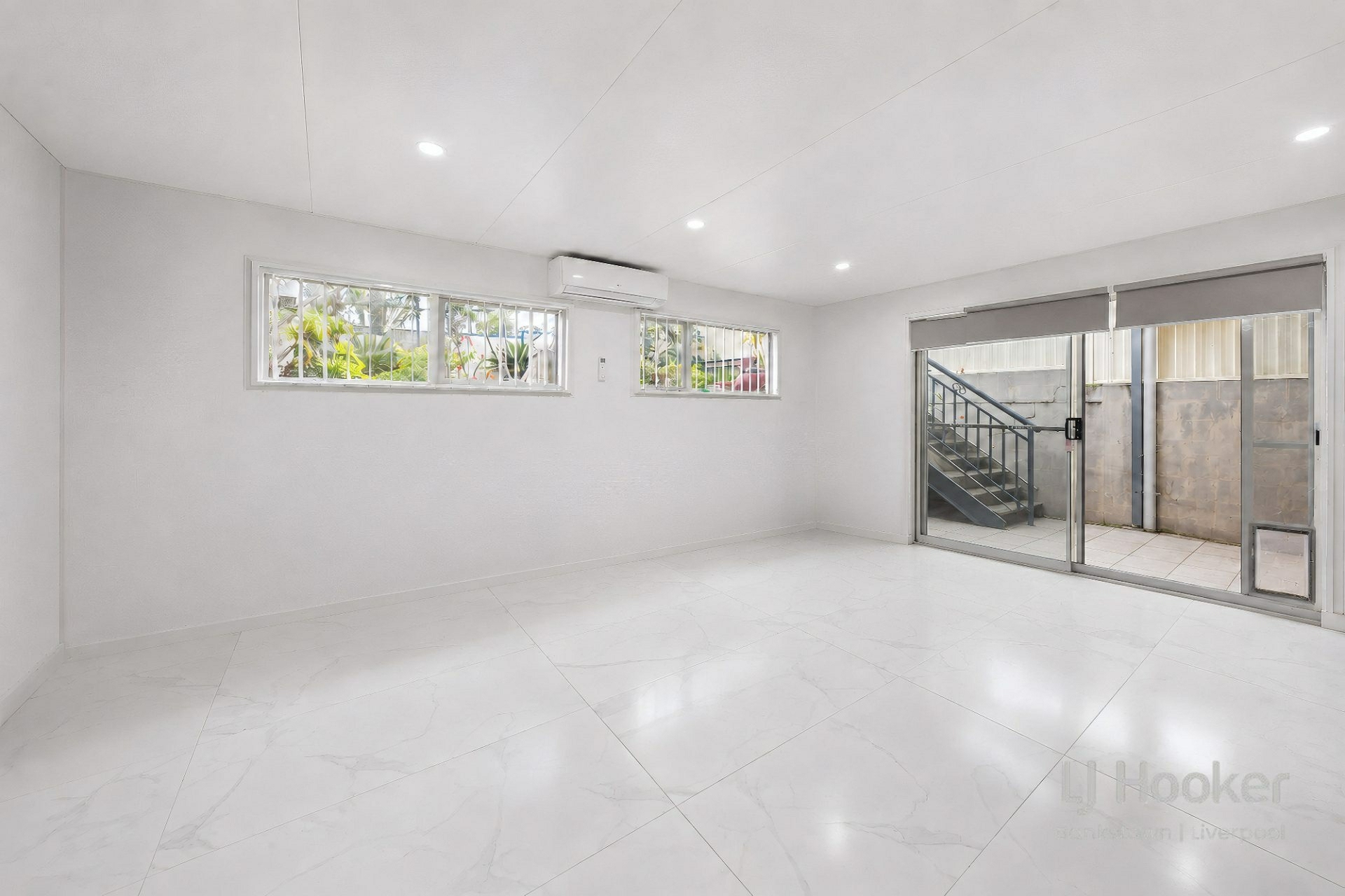 102 Clarke Street — photo 5 of 10
