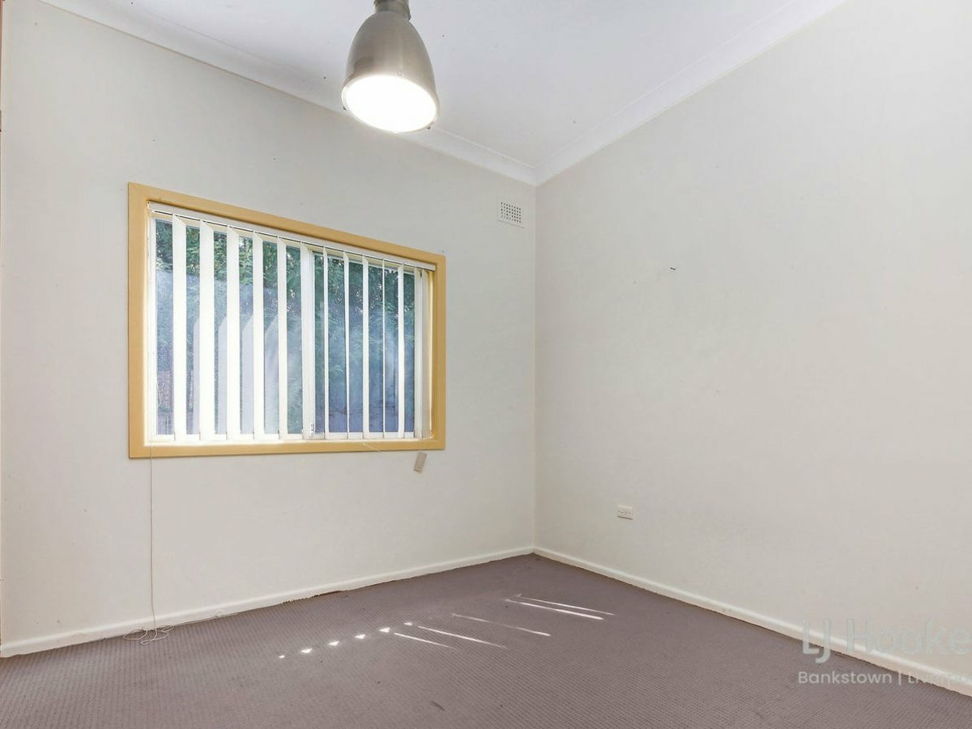 14 Virginius Street — photo 4 of 7