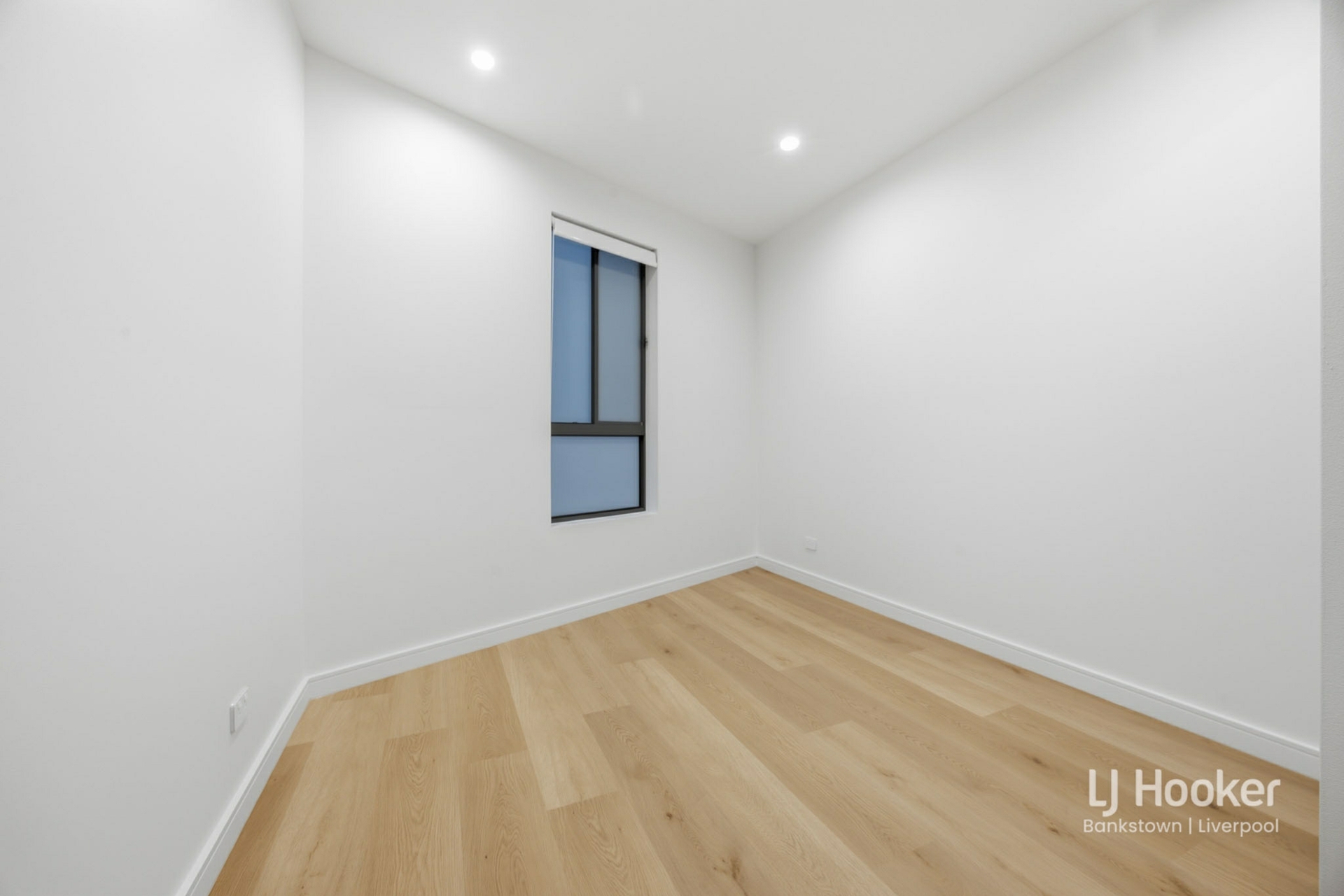 4/49 Thompson Avenue — photo 18 of 26