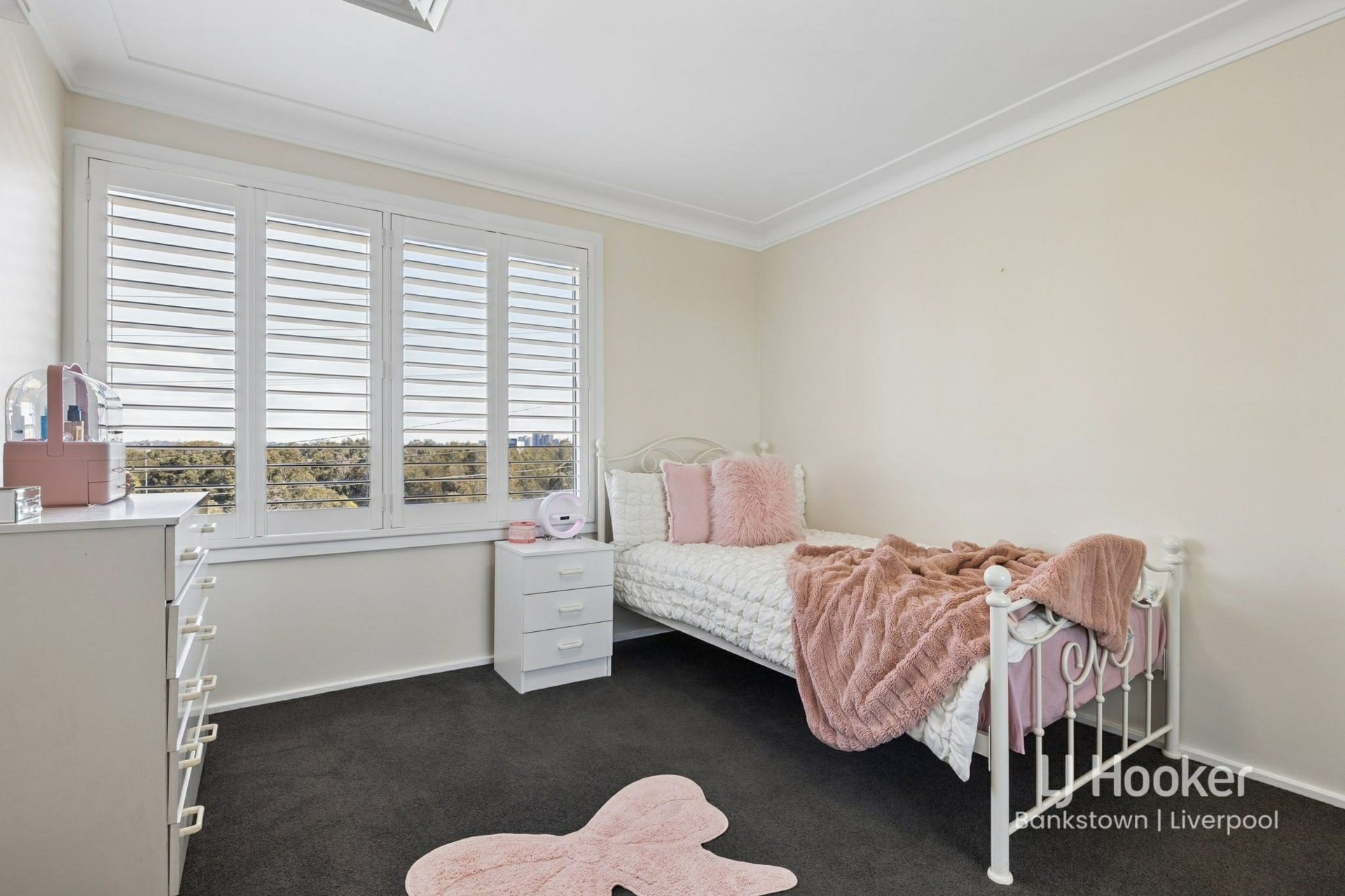57 Jack O'Sullivan Road — photo 17 of 27