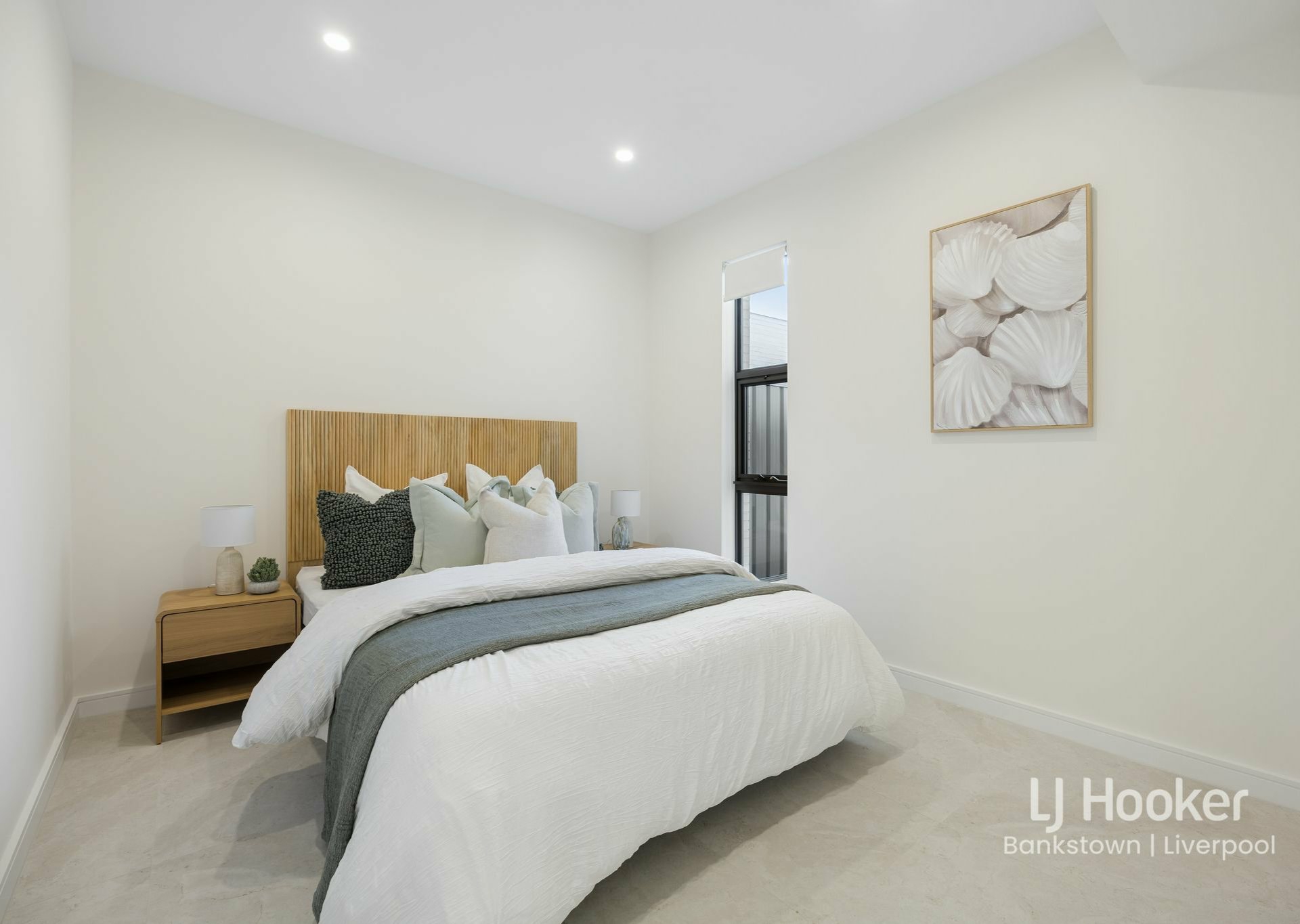 35B Longstaff Avenue — photo 14 of 15