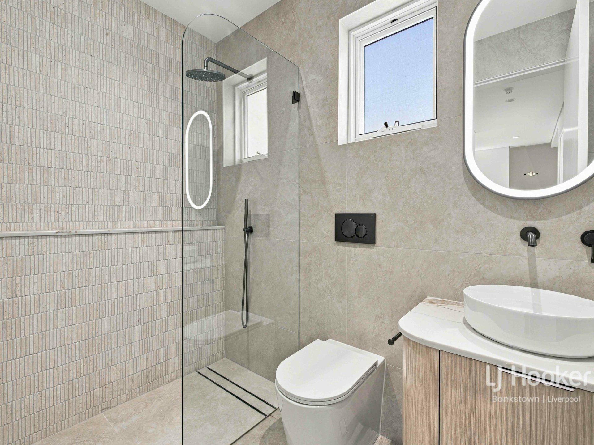 45 Hazel Street — photo 10 of 12