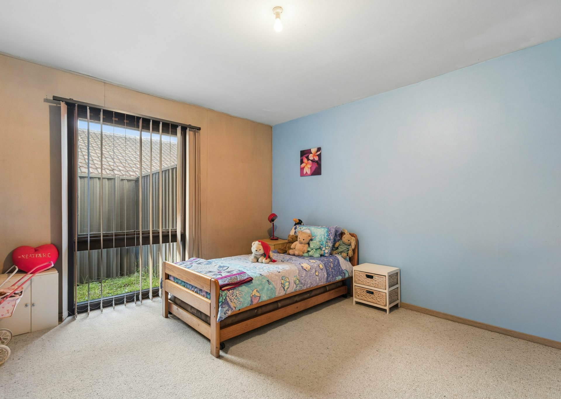 8 Renton Avenue — photo 11 of 14