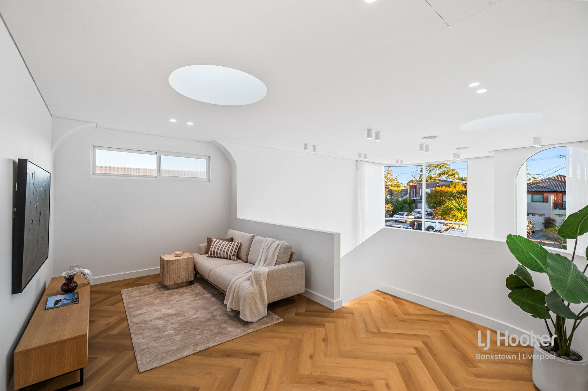 7 Mills Street — photo 12 of 18