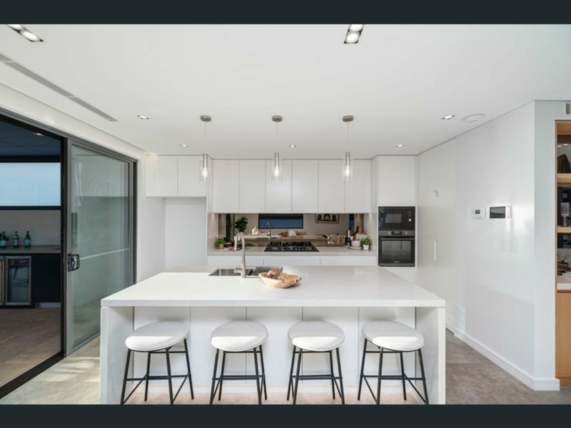 86C Vega Street — photo 5 of 12